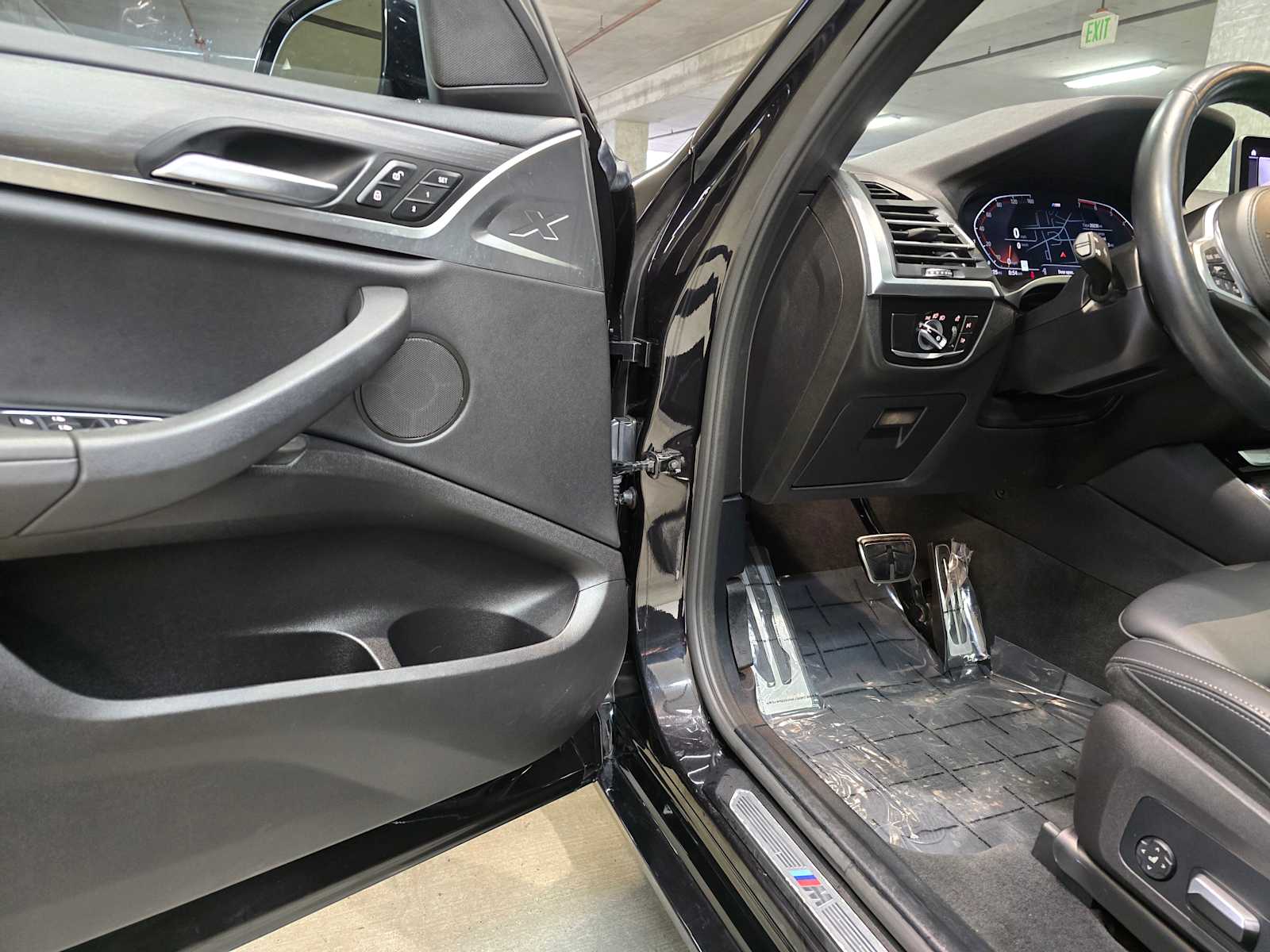 Thumbnail: 2022 BMW X3 - 25