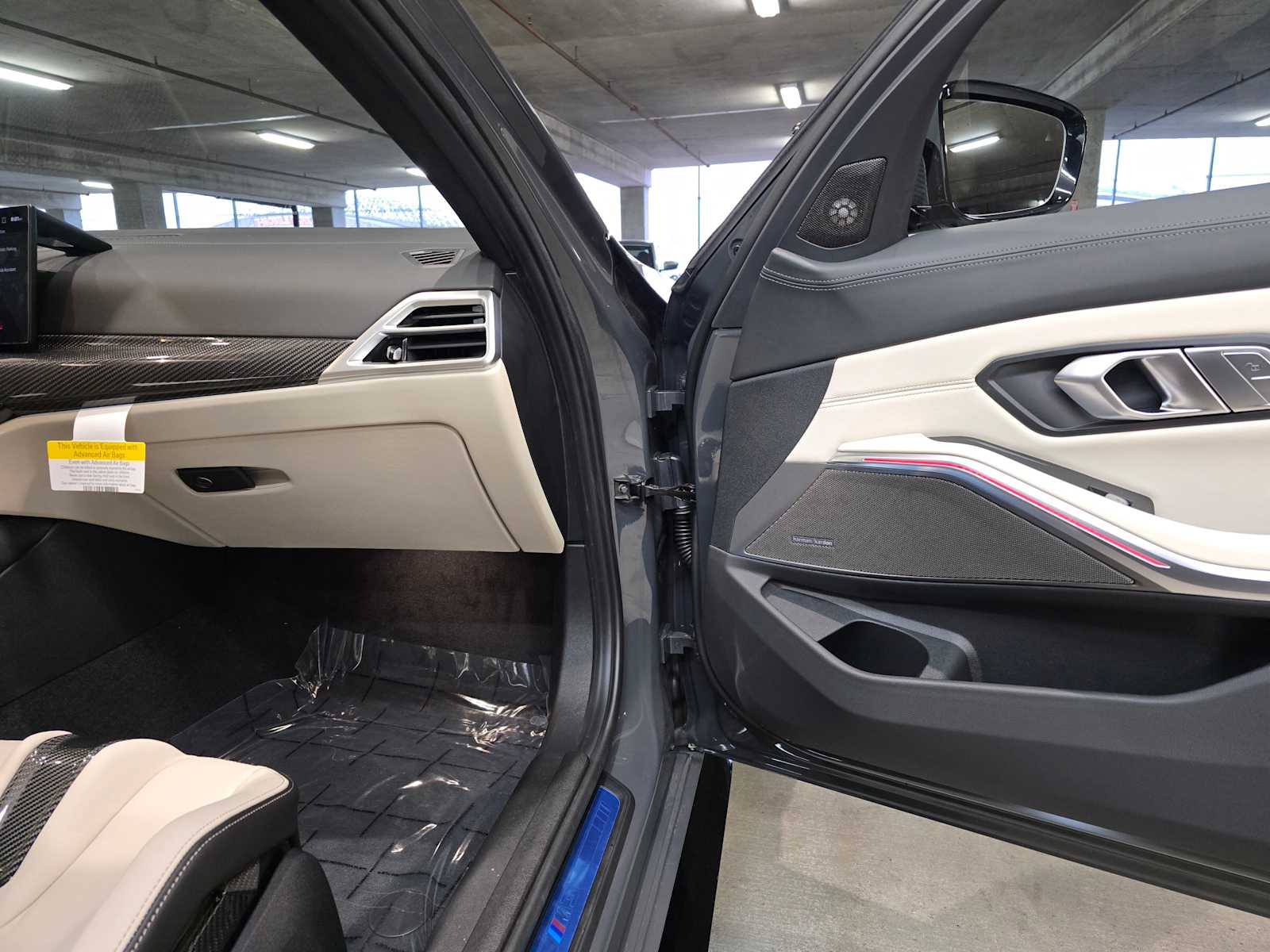 Thumbnail: 2026 BMW M3 - 27