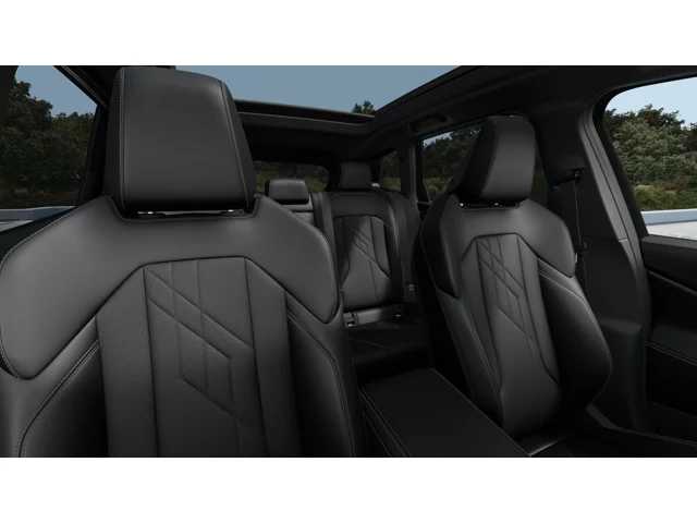 Thumbnail: 2026 BMW X3 - 11