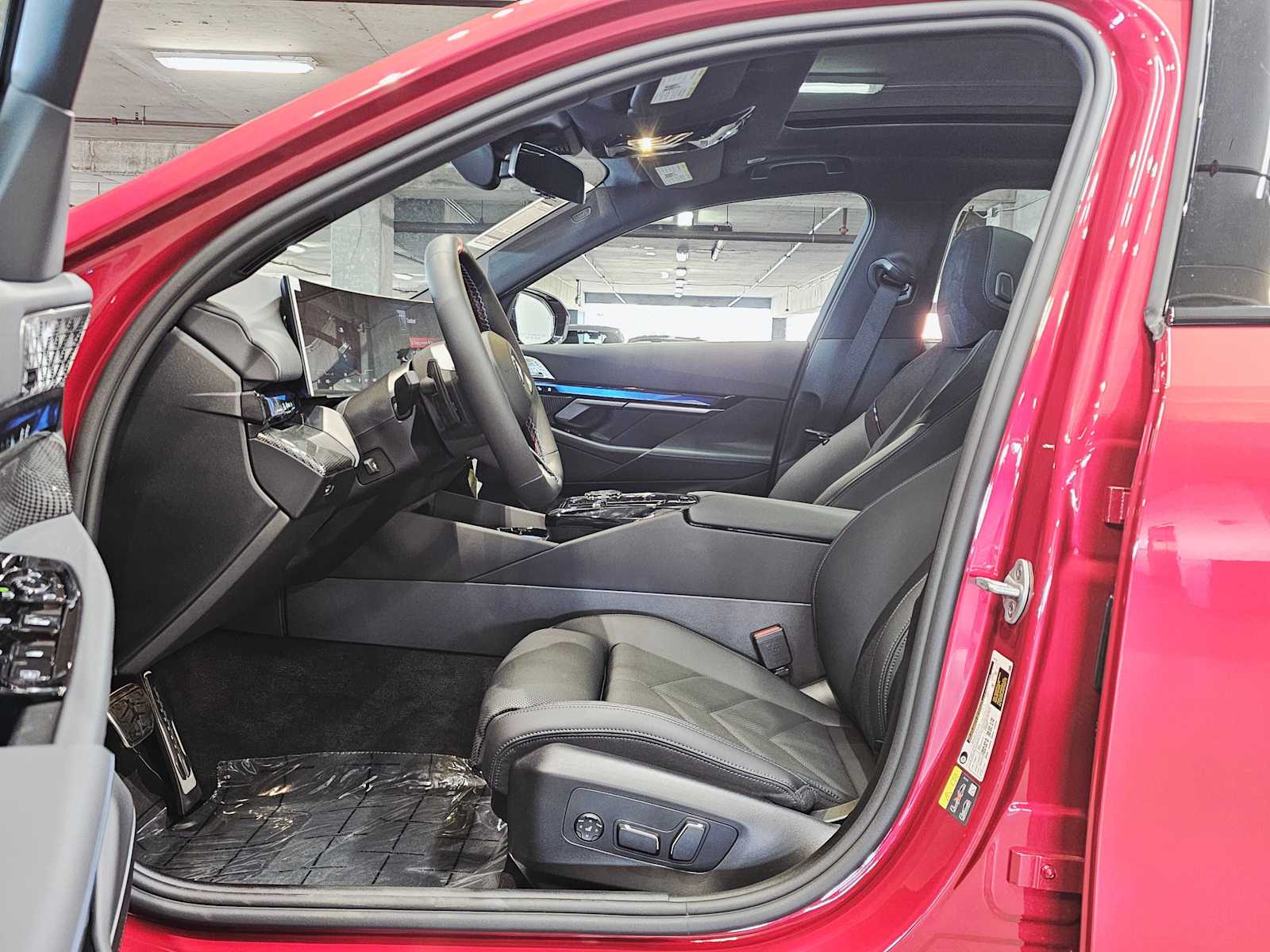 Thumbnail: 2025 BMW i5 - 23