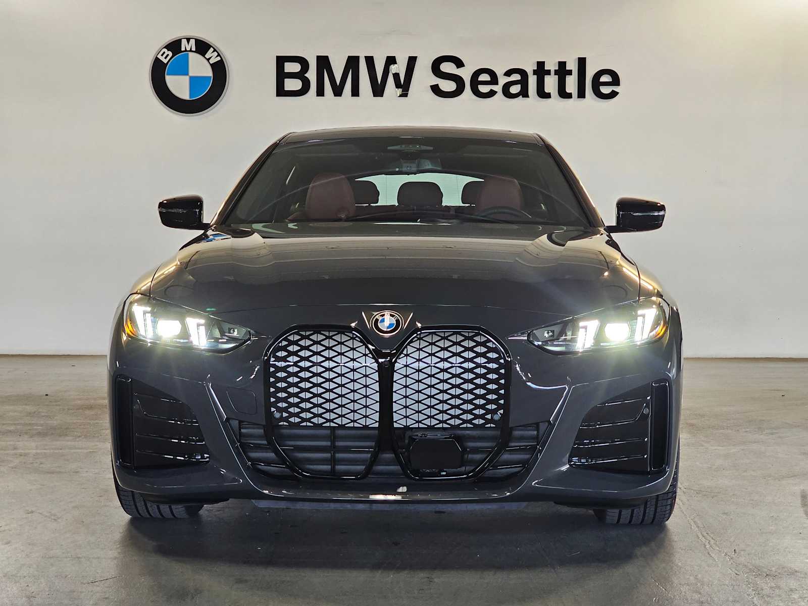 Thumbnail: 2026 BMW i4 - 6