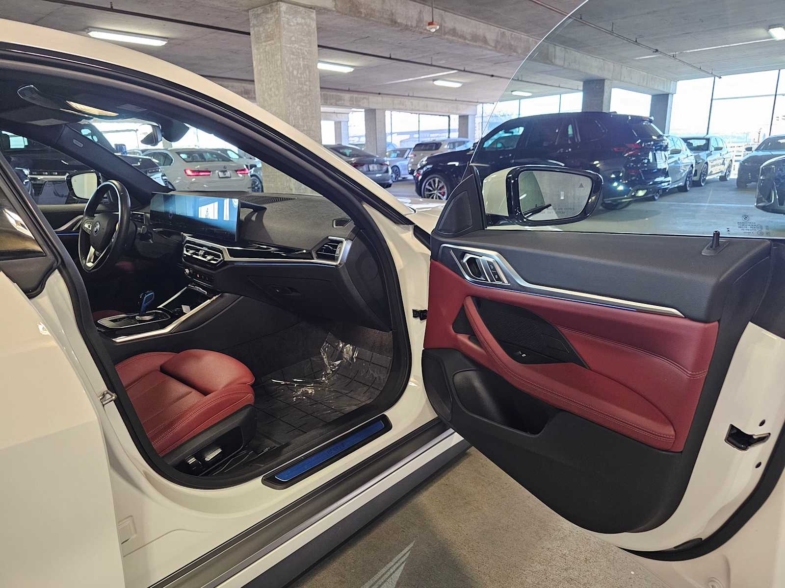 Thumbnail: 2023 BMW i4 - 42