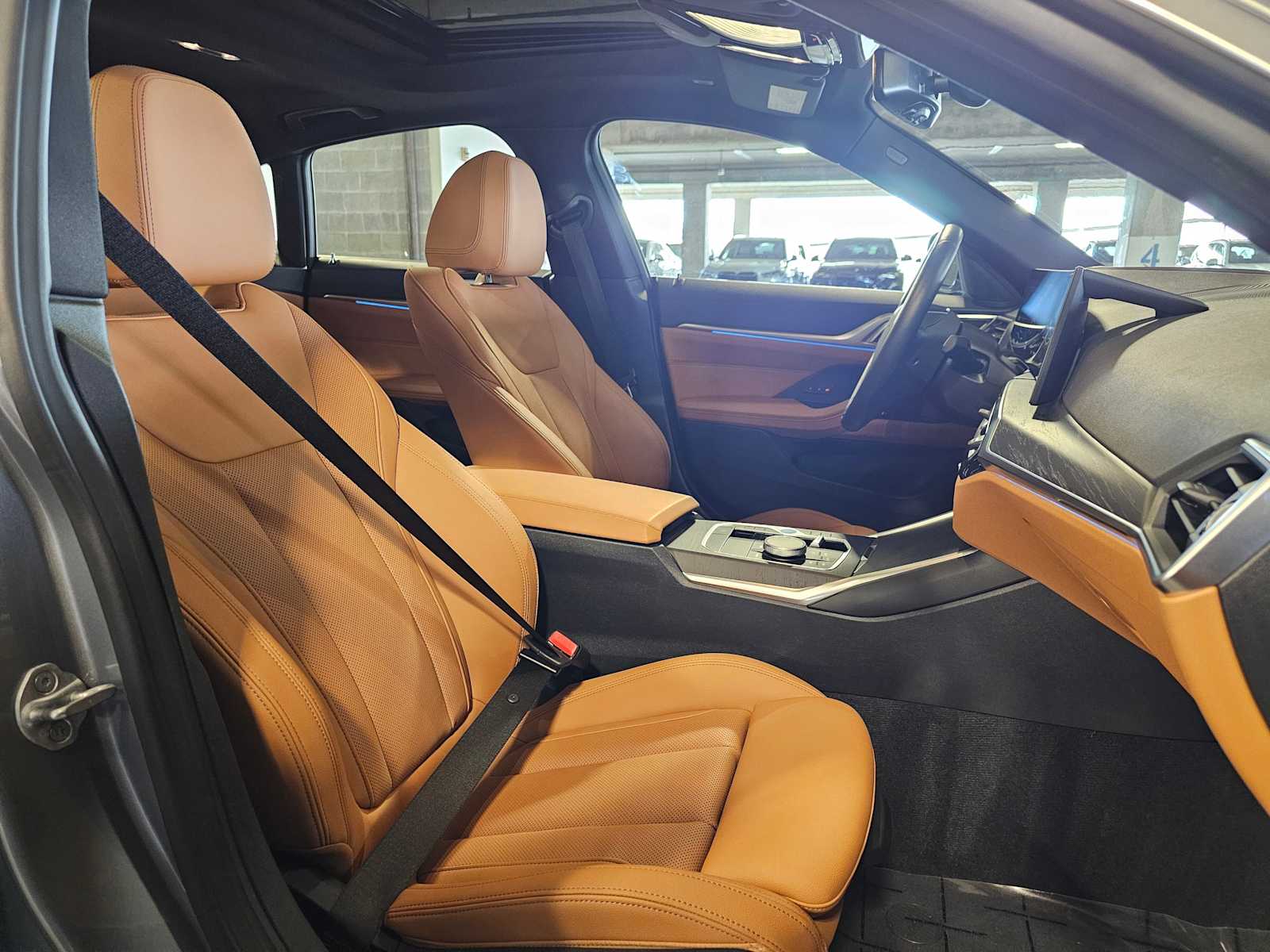 Thumbnail: 2024 BMW i4 - 39