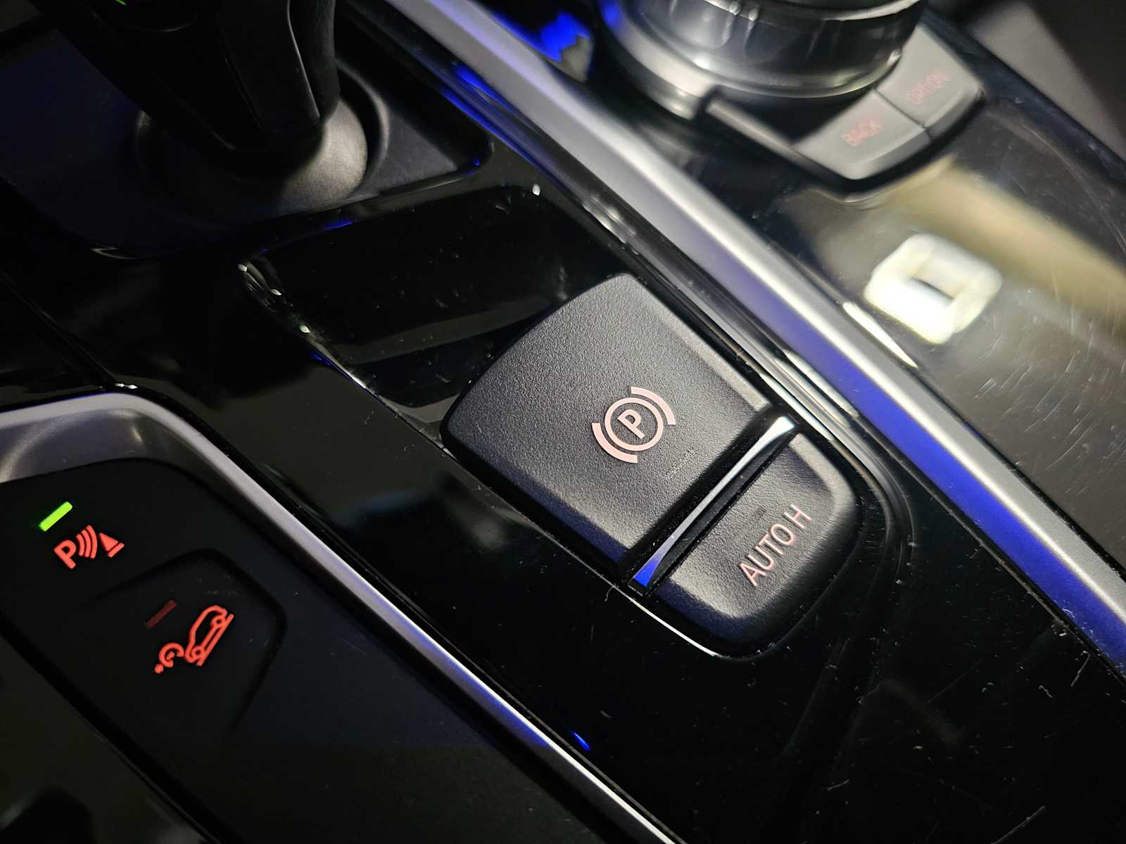 Thumbnail: 2021 BMW X4 - 26