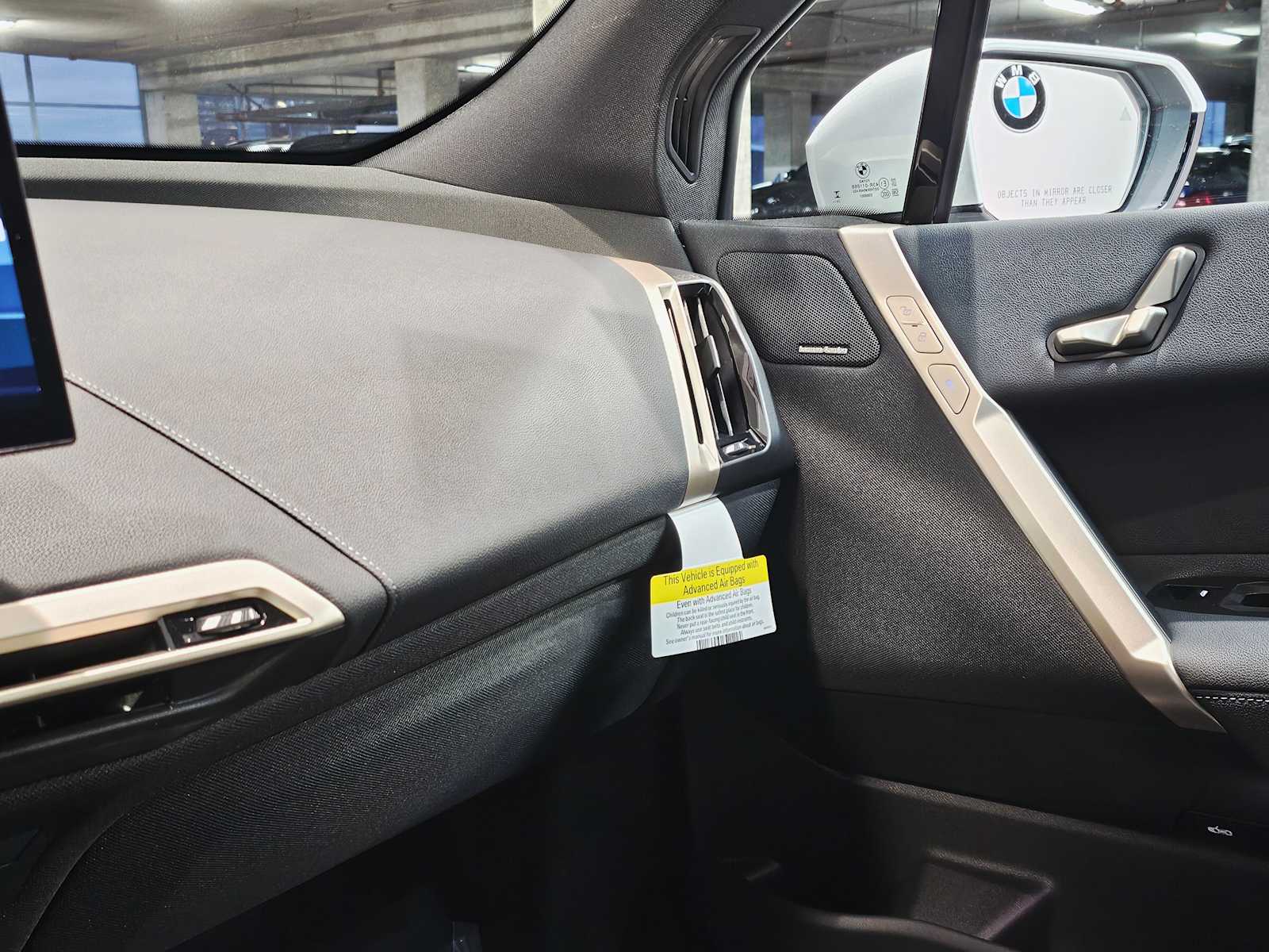 Thumbnail: 2026 BMW iX - 20