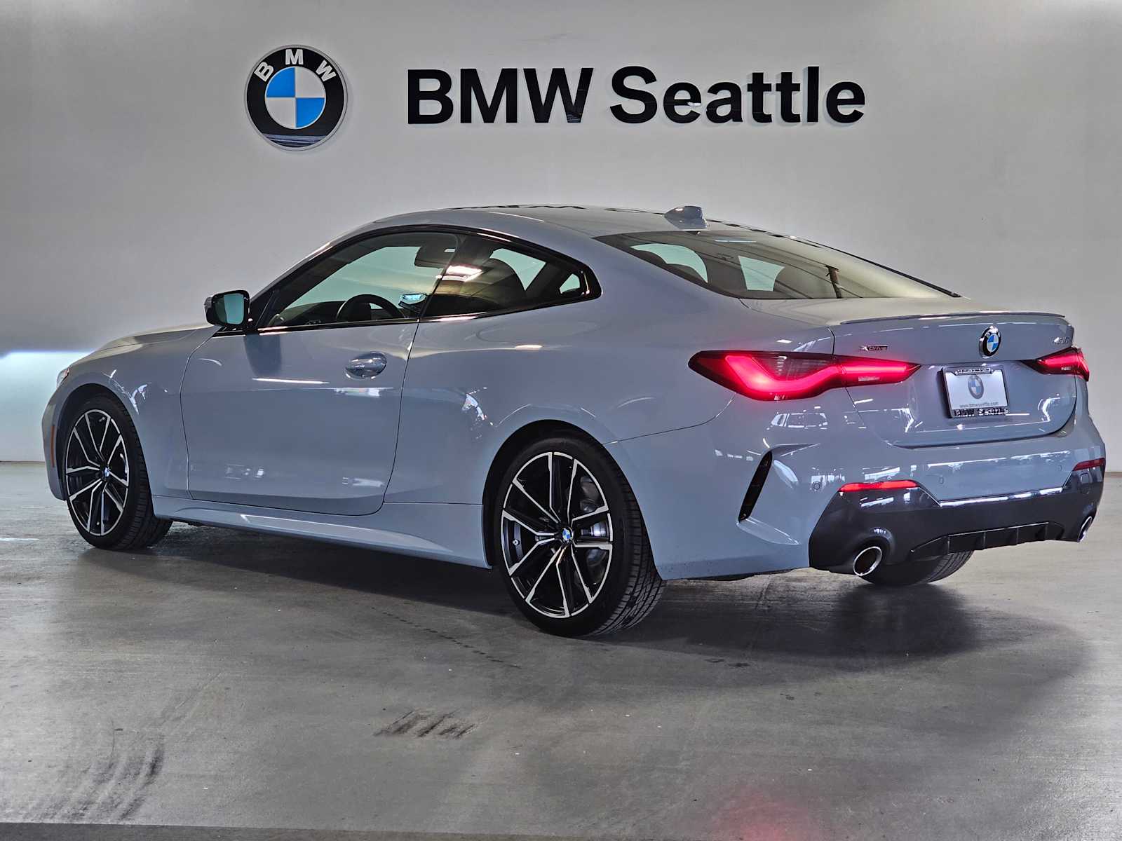 Thumbnail: 2023 BMW 4 Series - 4