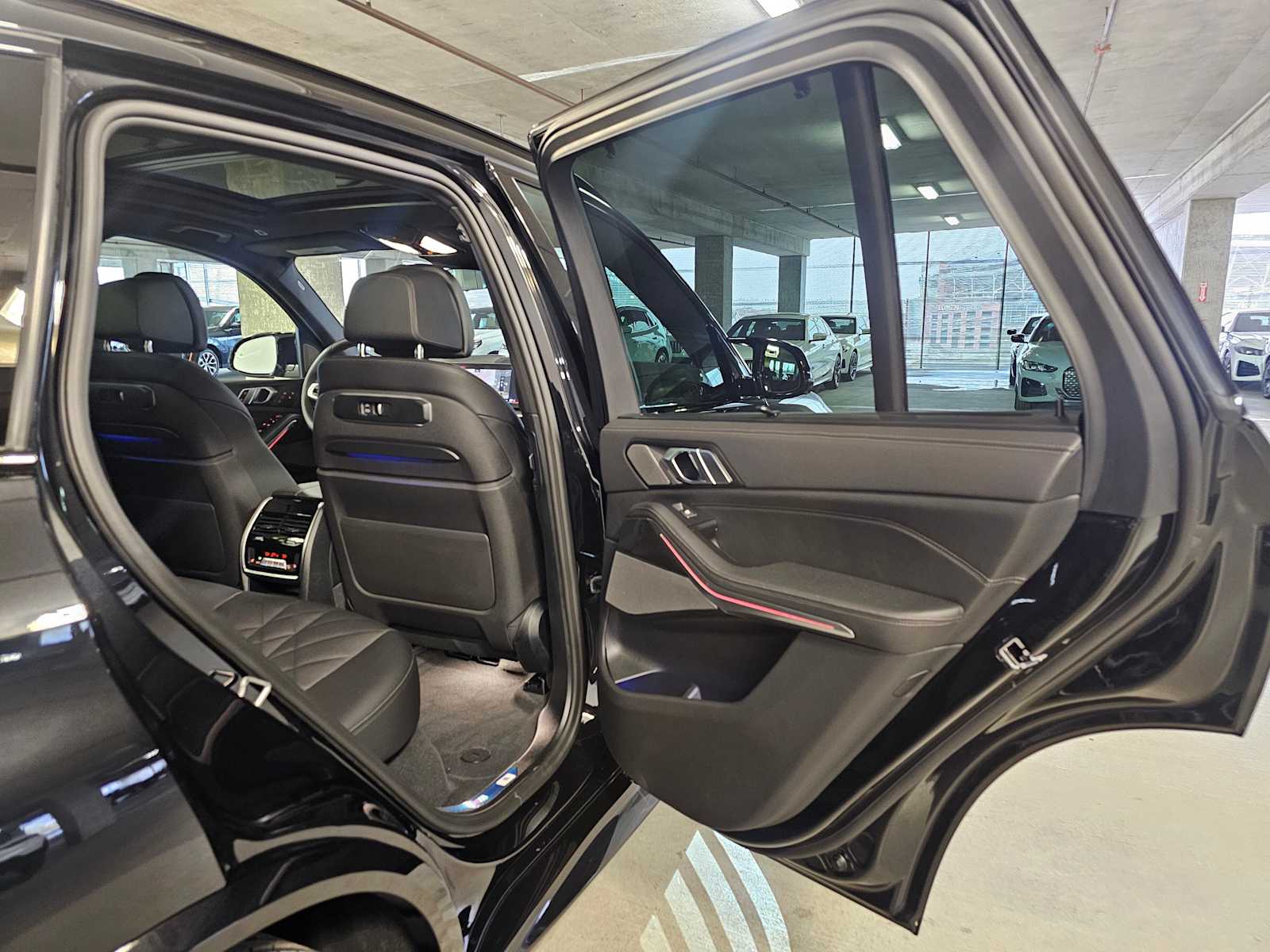 Thumbnail: 2026 BMW X5 - 37