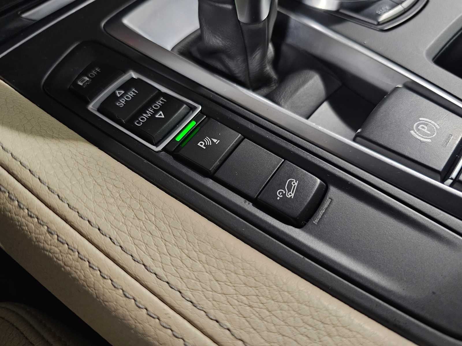 Thumbnail: 2019 BMW X6 - 24