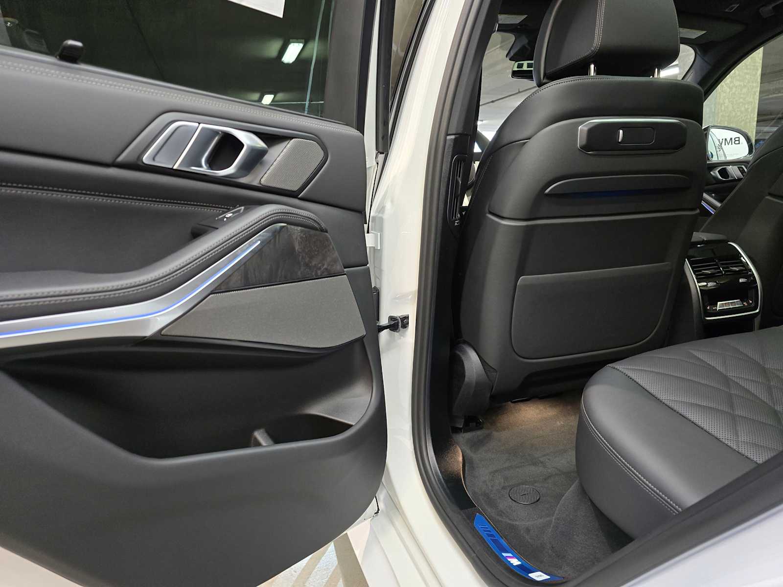 Thumbnail: 2026 BMW X5 - 24