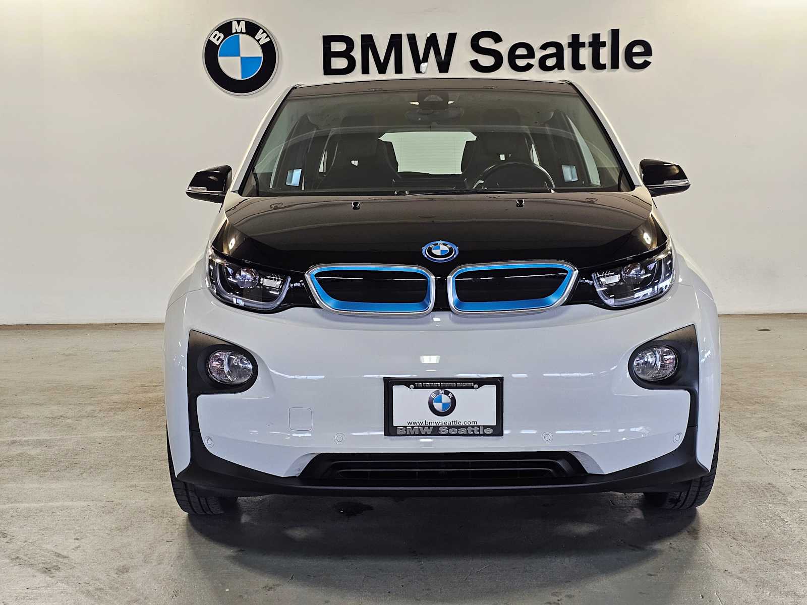 Thumbnail: 2017 BMW i3 - 6