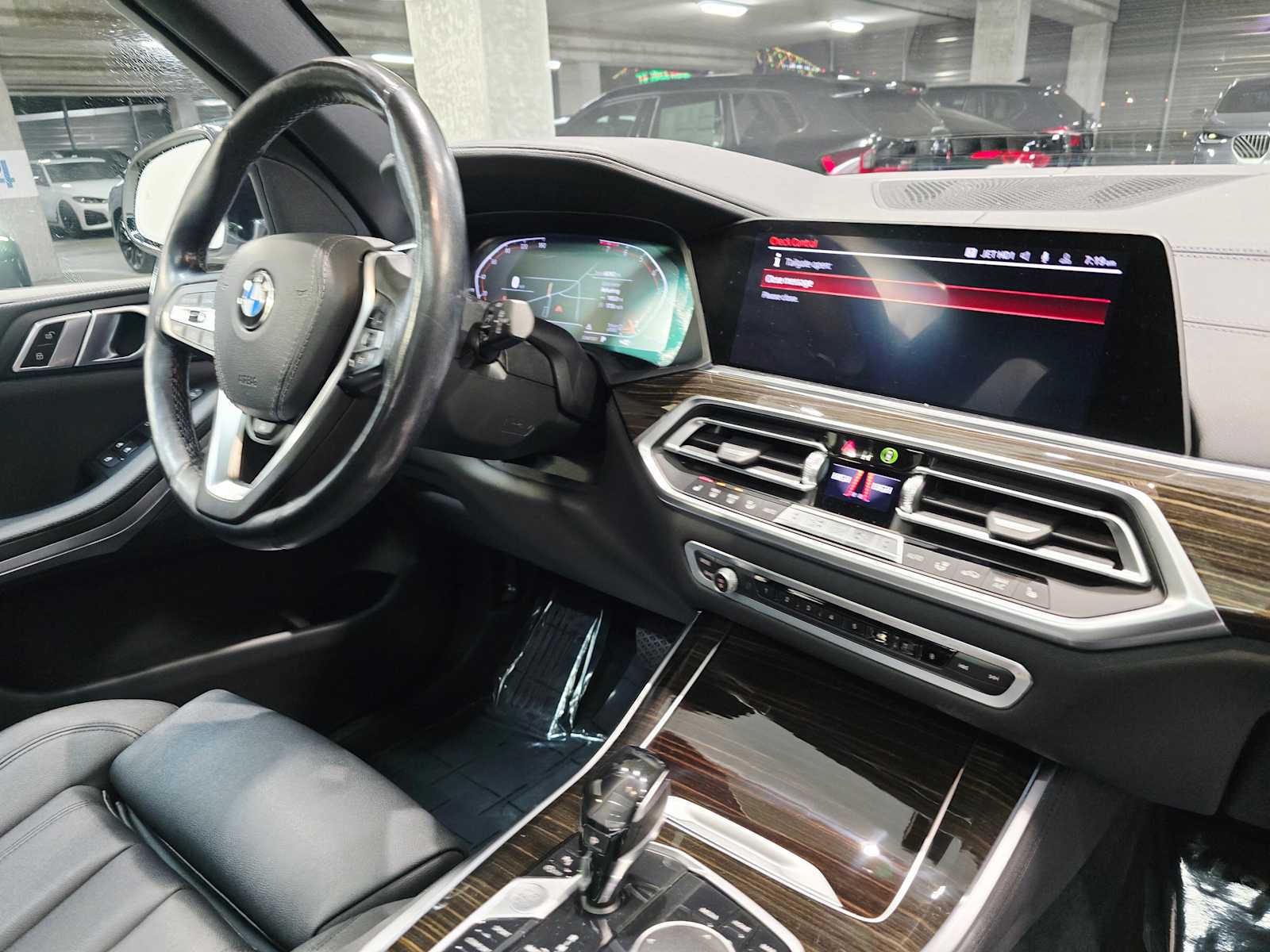 Thumbnail: 2020 BMW X5 - 28