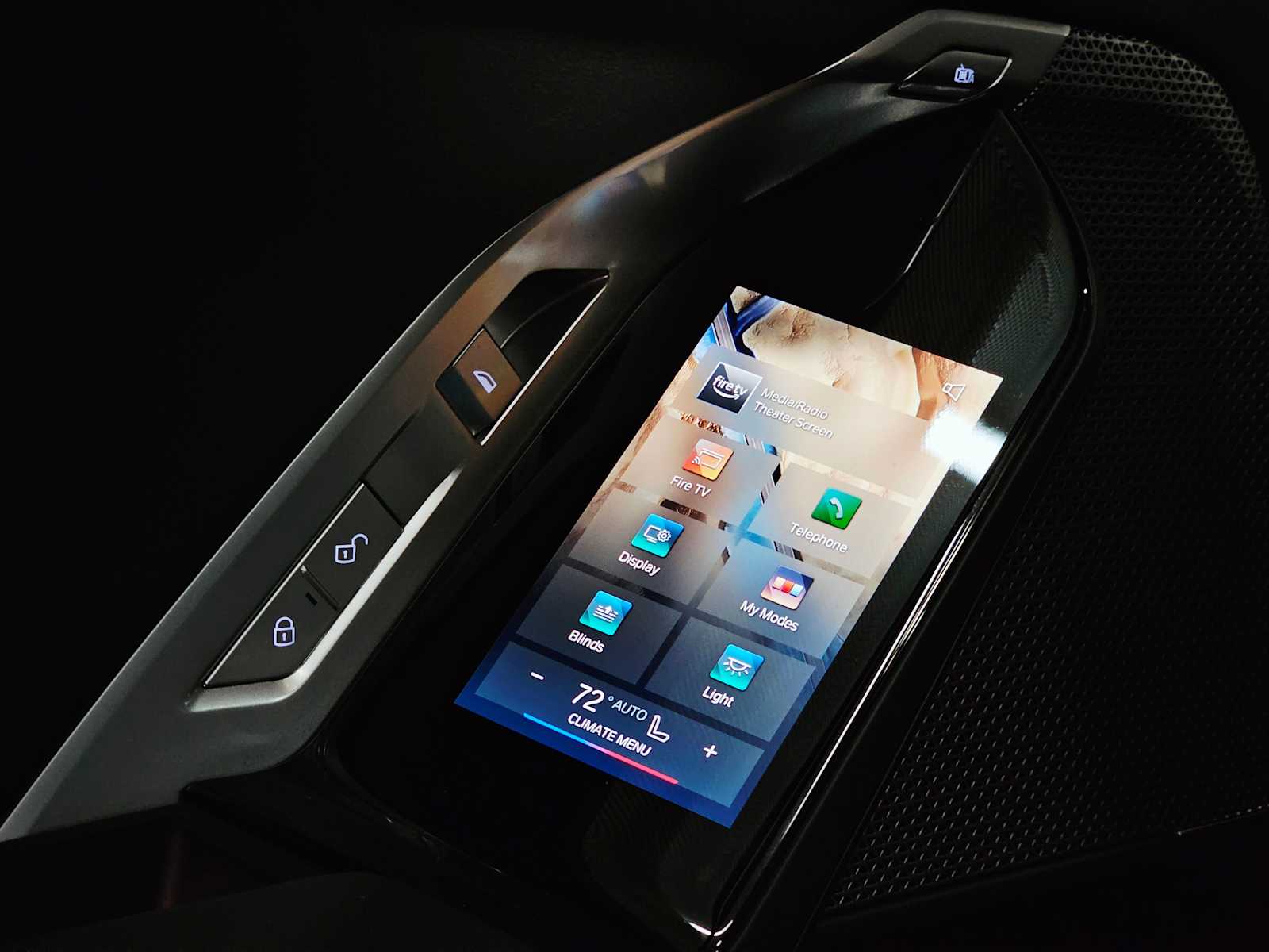 Thumbnail: 2025 BMW 7 Series - 27