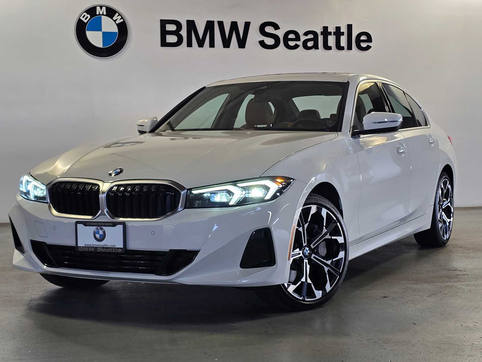 Thumbnail: 2025 BMW 3 Series - 1