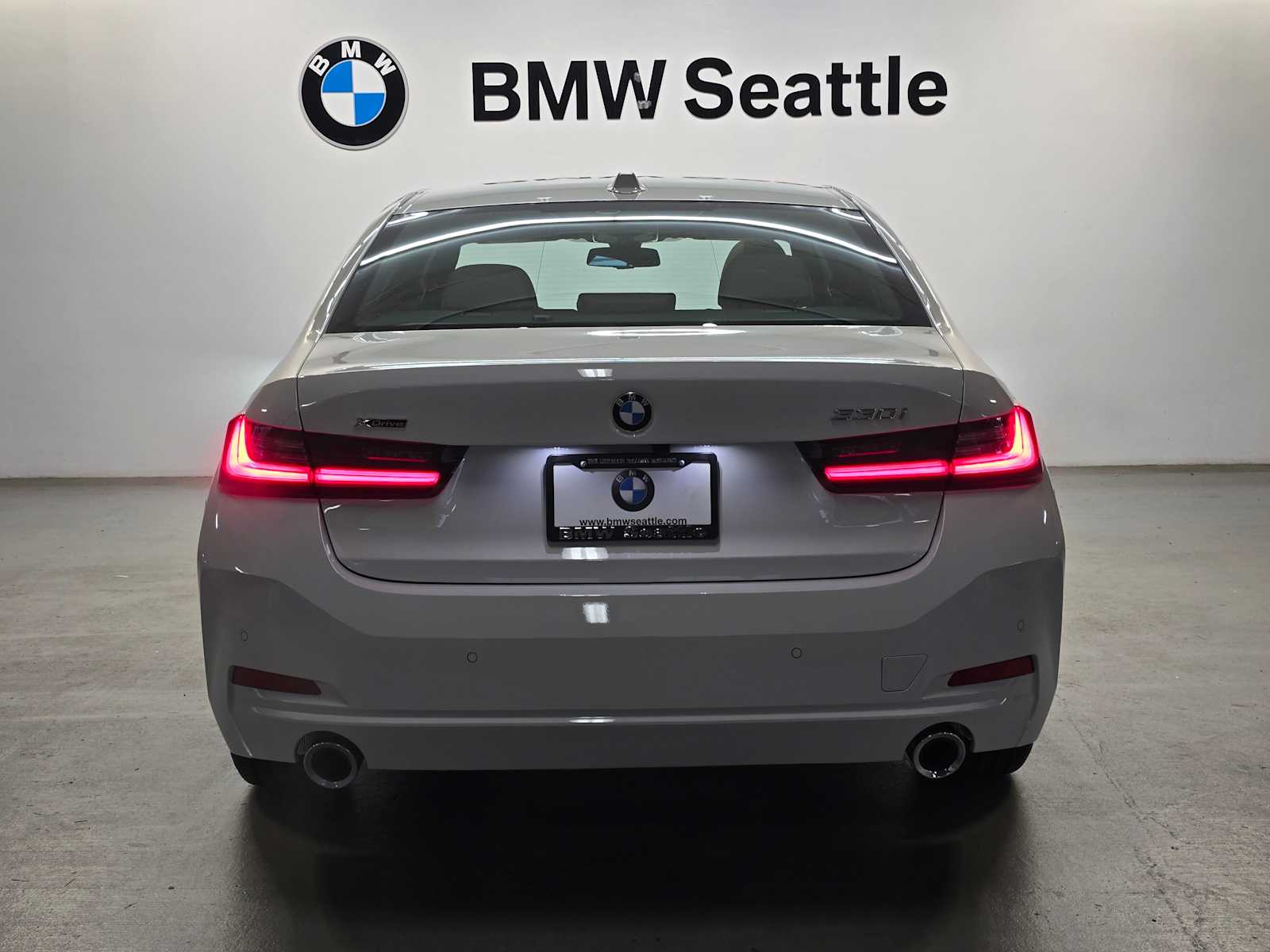 Thumbnail: 2026 BMW 3 Series - 5