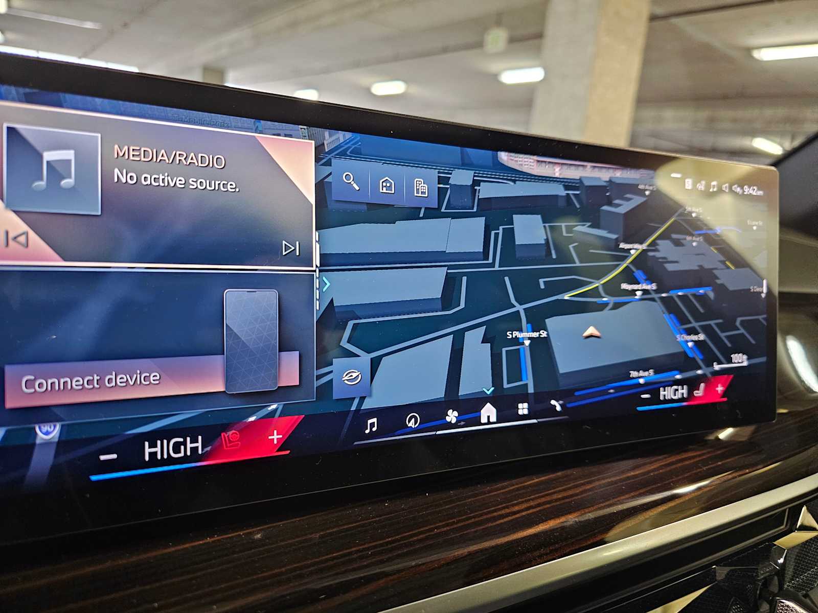 Thumbnail: 2026 BMW X5 - 13