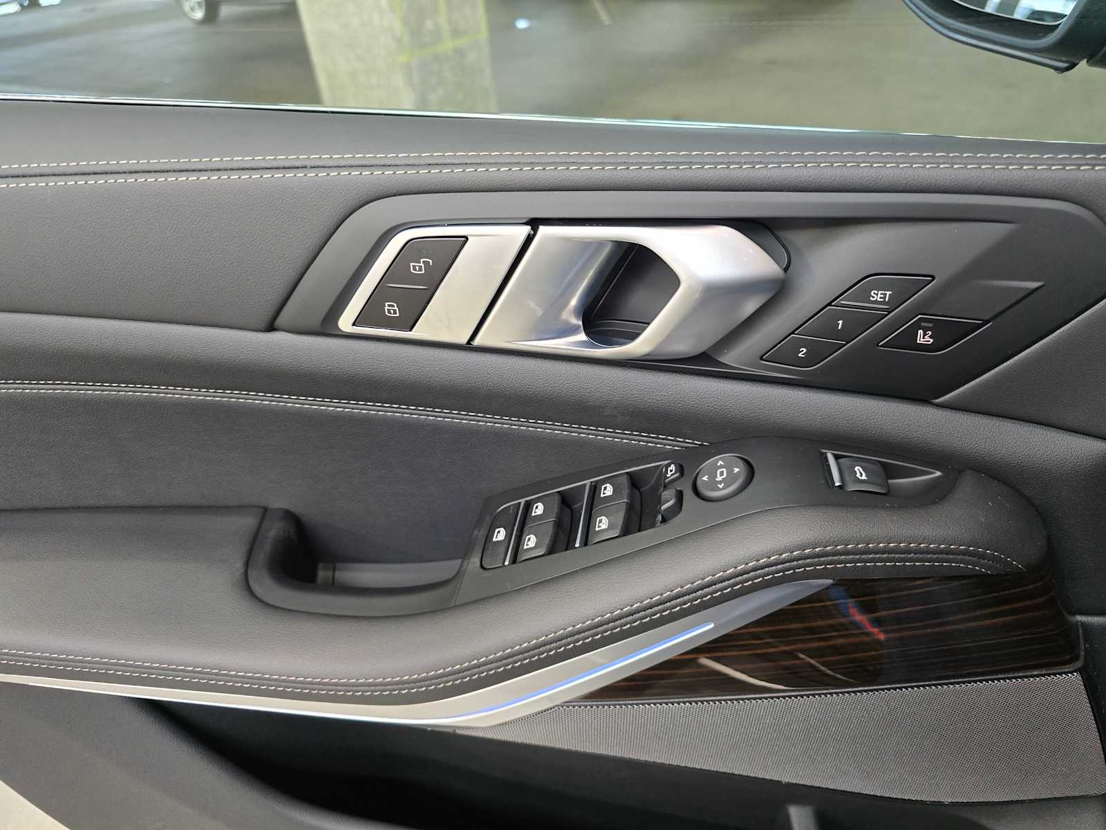 Thumbnail: 2026 BMW X5 - 23