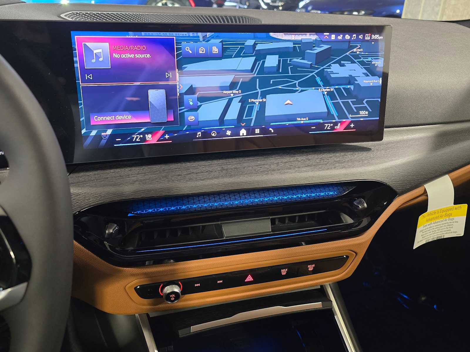 Thumbnail: 2025 BMW i4 - 13