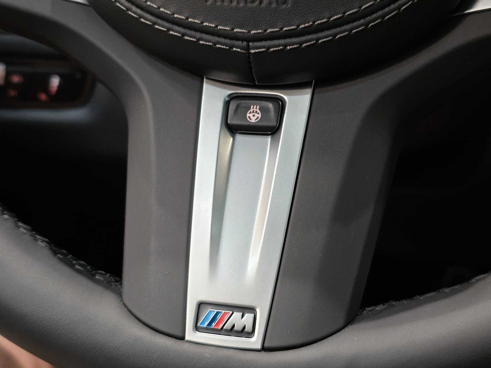 Thumbnail: 2026 BMW 8 Series - 21