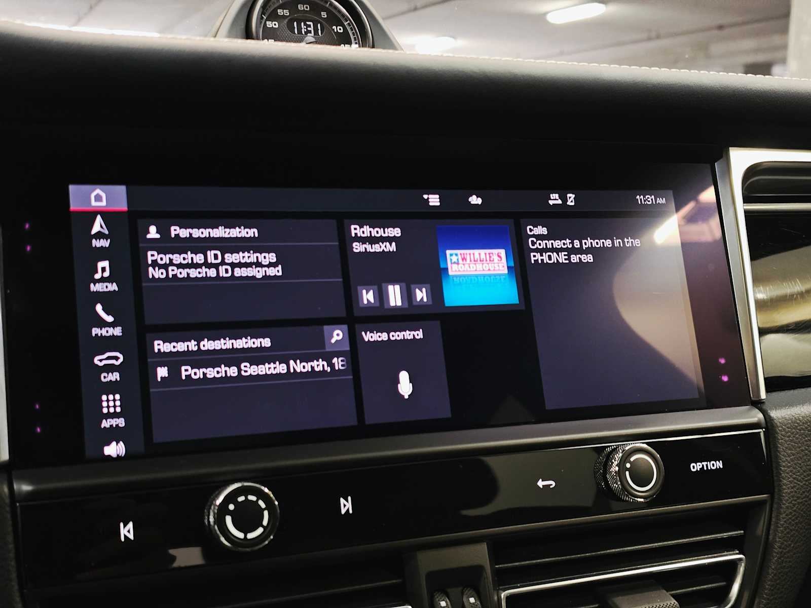 Thumbnail: 2024 Porsche Macan - 14