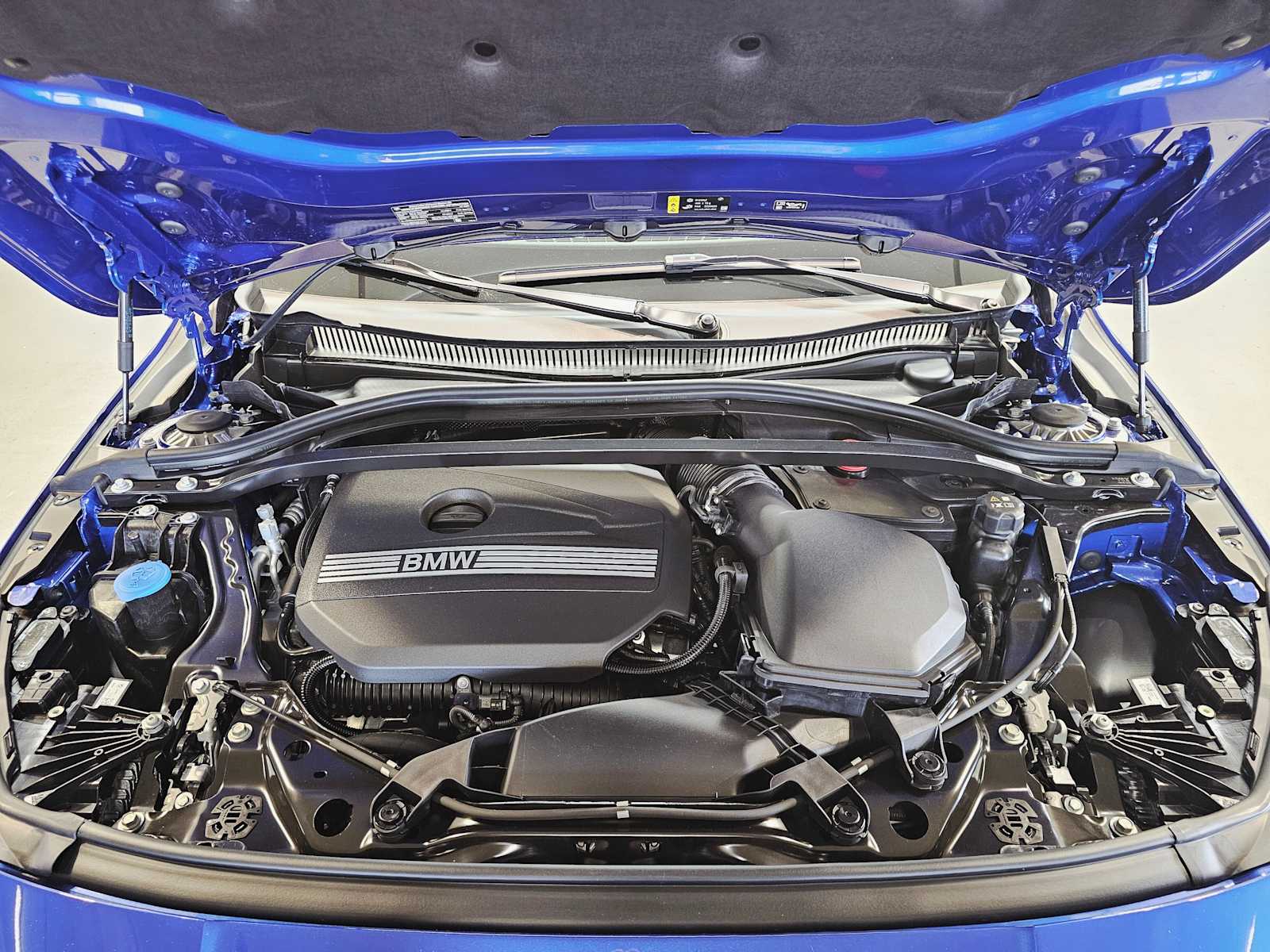 Thumbnail: 2025 BMW 2 Series - 9