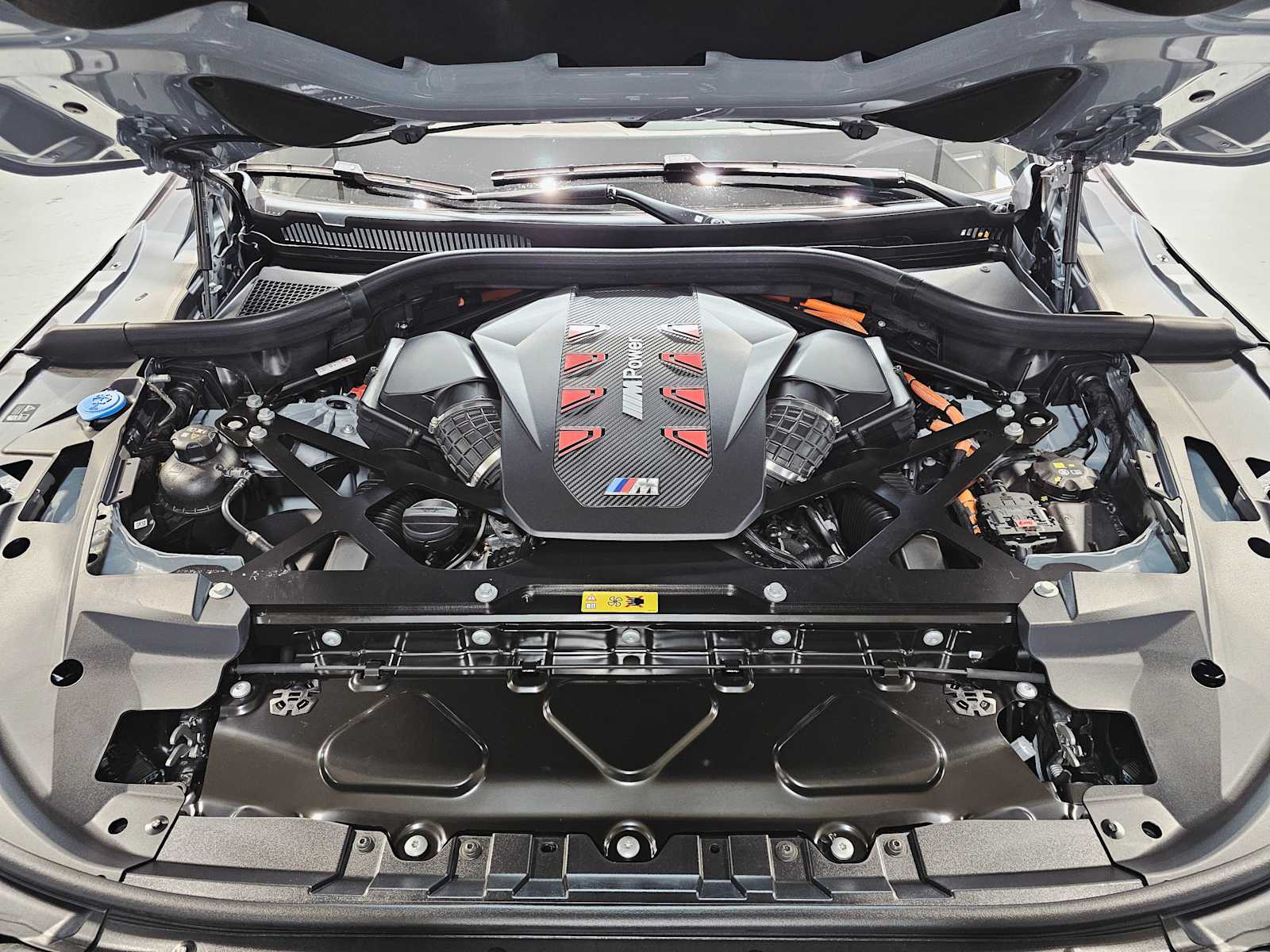 Thumbnail: 2026 BMW XM - 9