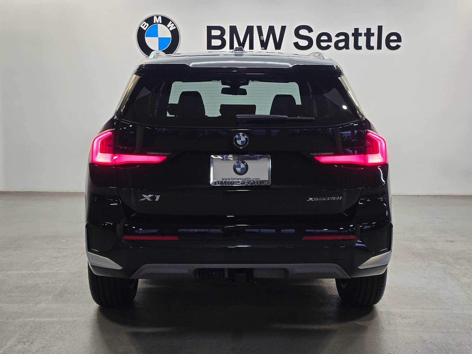 Thumbnail: 2026 BMW X1 - 5