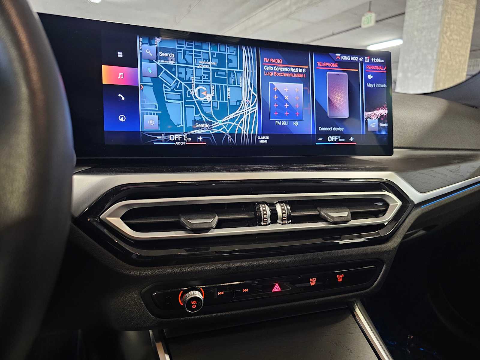 Thumbnail: 2023 BMW i4 - 12