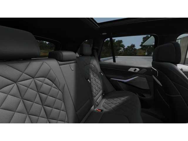 Thumbnail: 2026 BMW X5 - 12