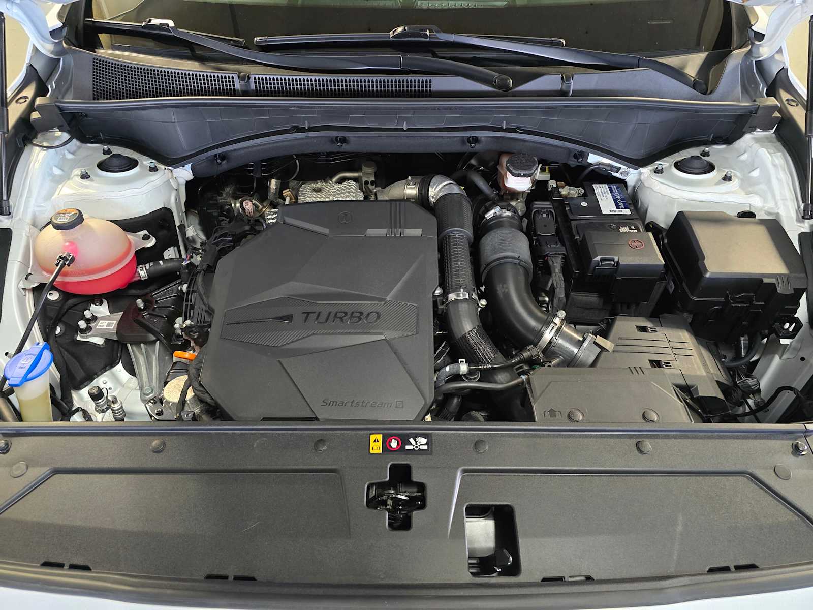 Thumbnail: 2022 Hyundai Santa Fe - 9