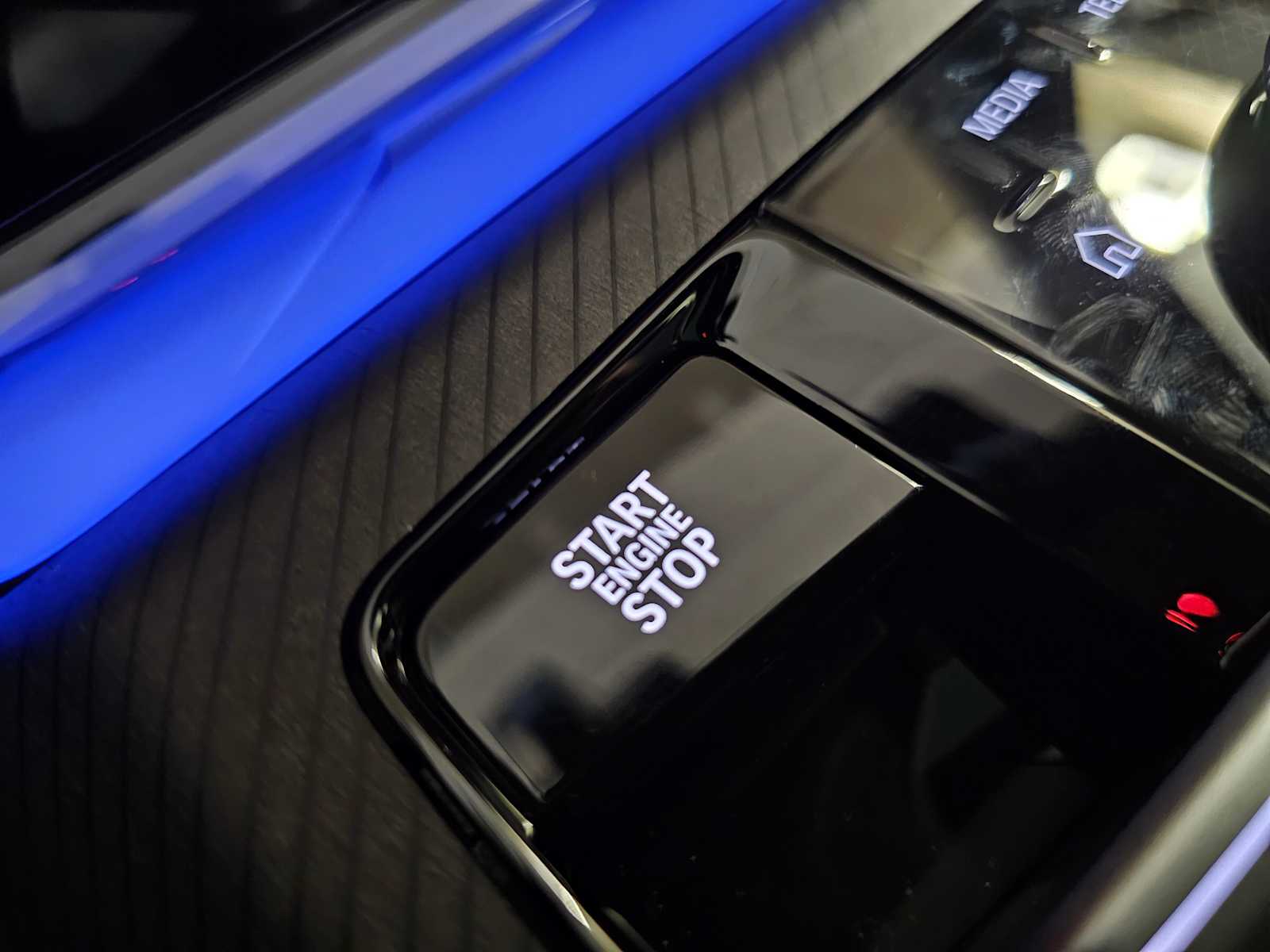 Thumbnail: 2026 BMW X3 - 27