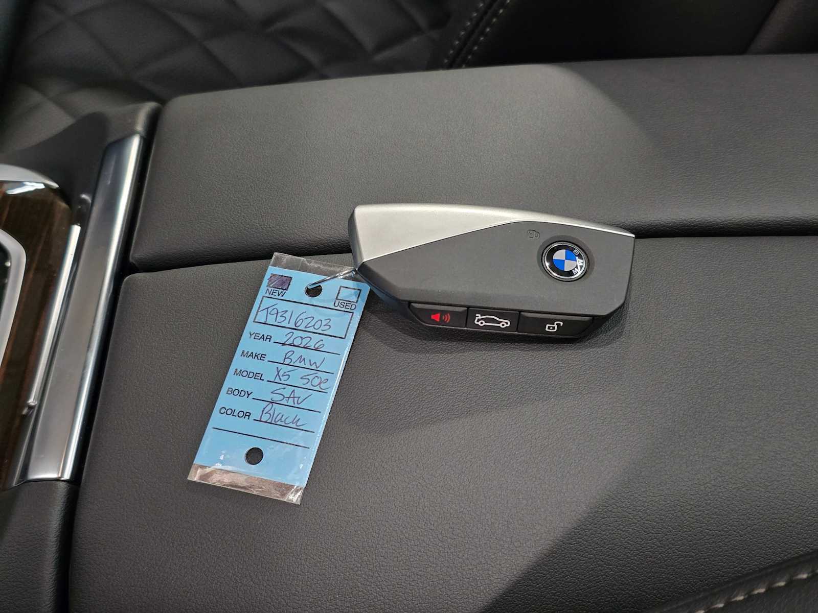 Thumbnail: 2026 BMW X5 - 37