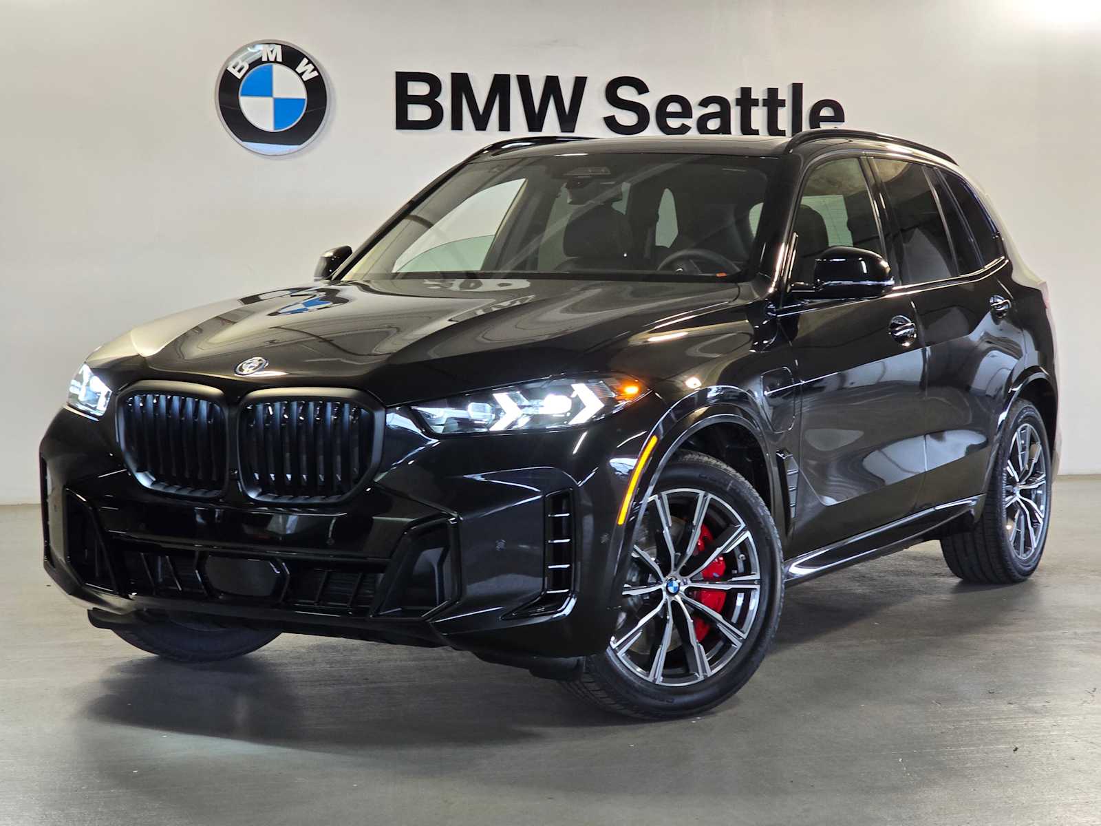 Thumbnail: 2026 BMW X5 - 1
