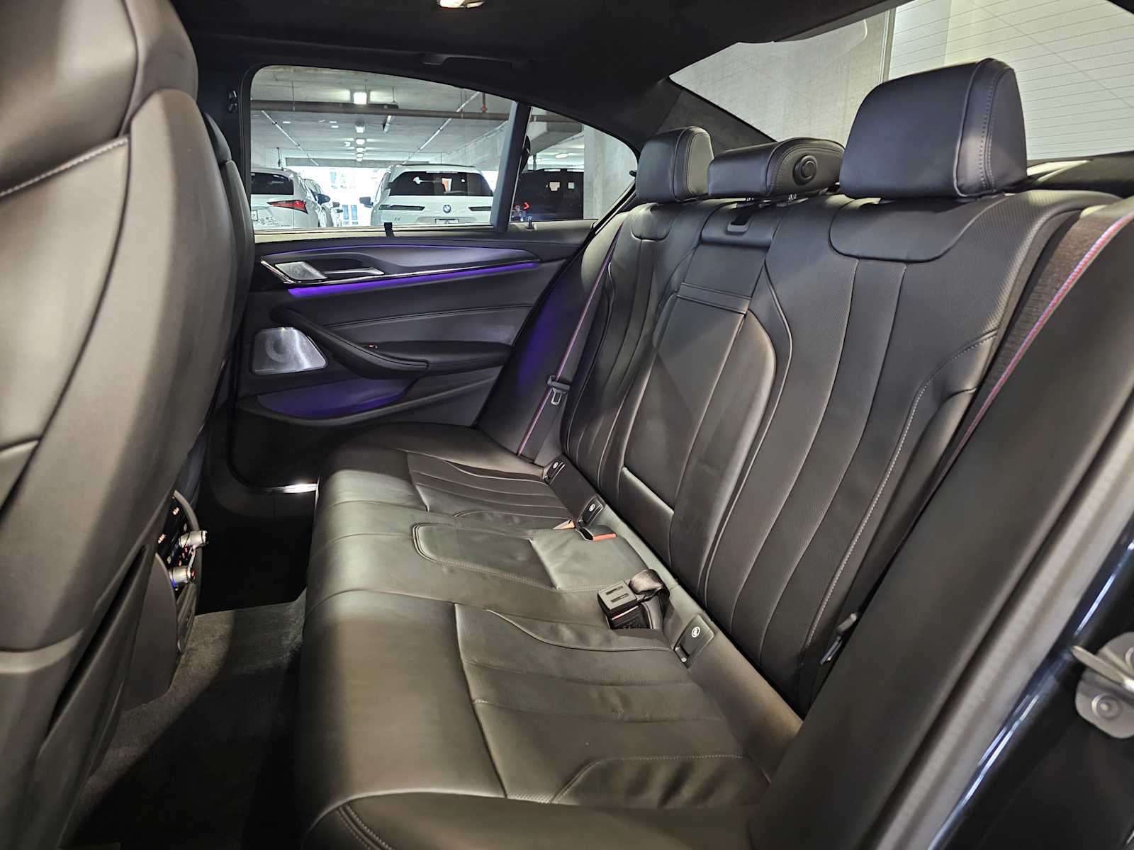 Thumbnail: 2021 BMW M5 - 35