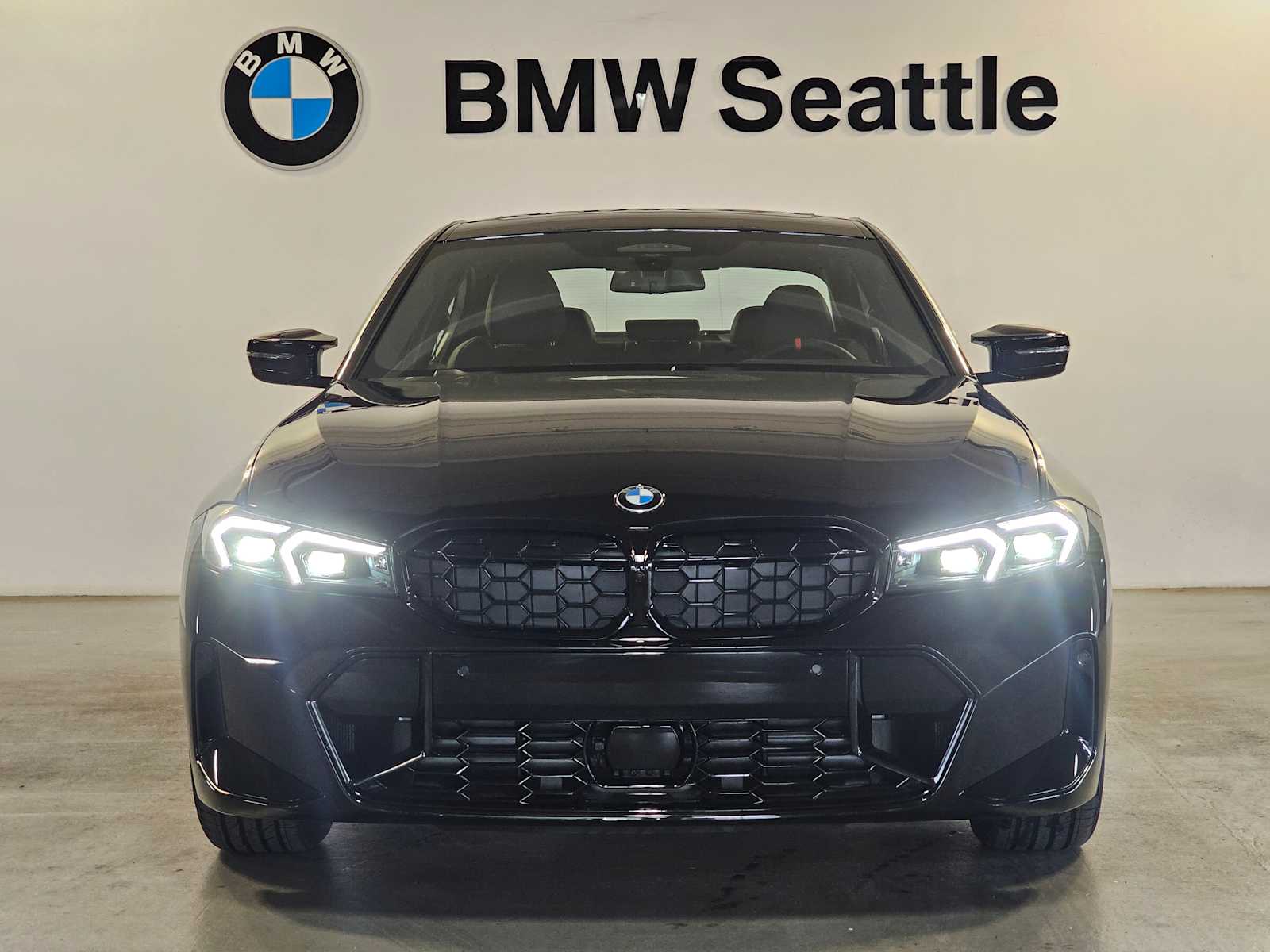 Thumbnail: 2026 BMW 3 Series - 6