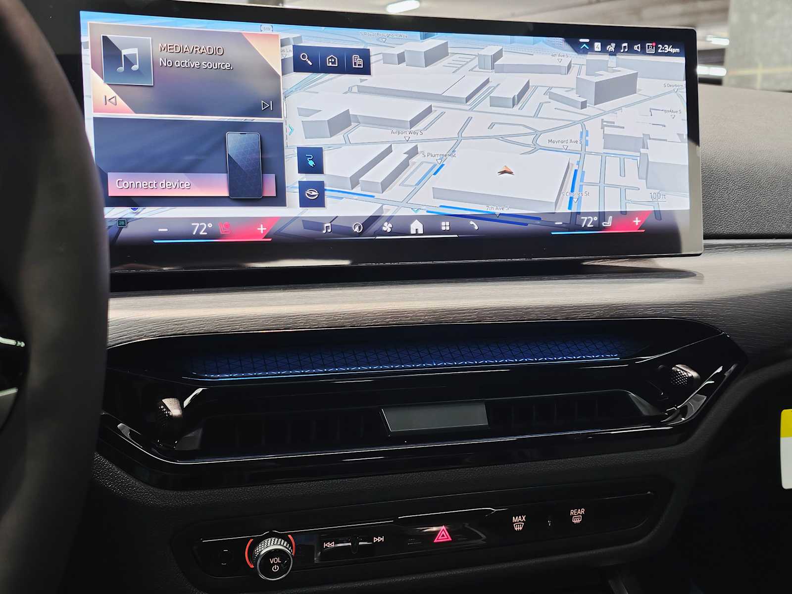 Thumbnail: 2025 BMW i4 - 16