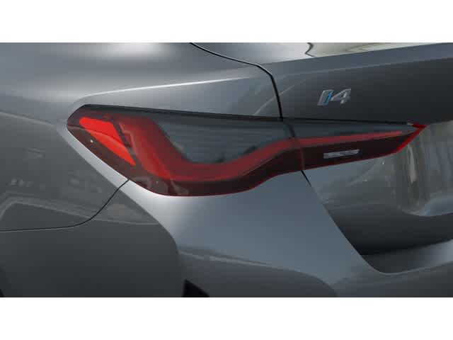 2025 BMW i4 xDrive40 8