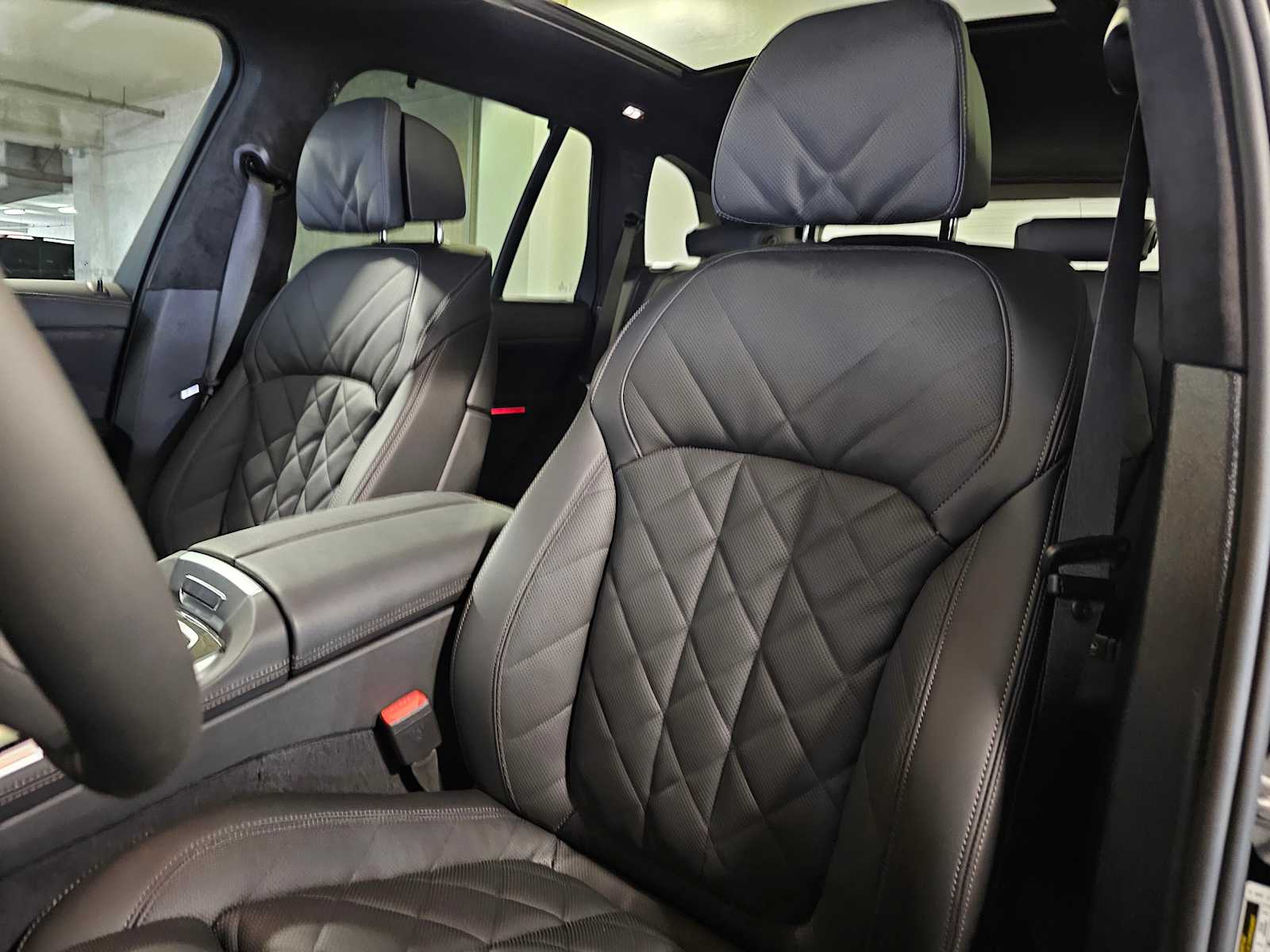 Thumbnail: 2026 BMW X5 - 36