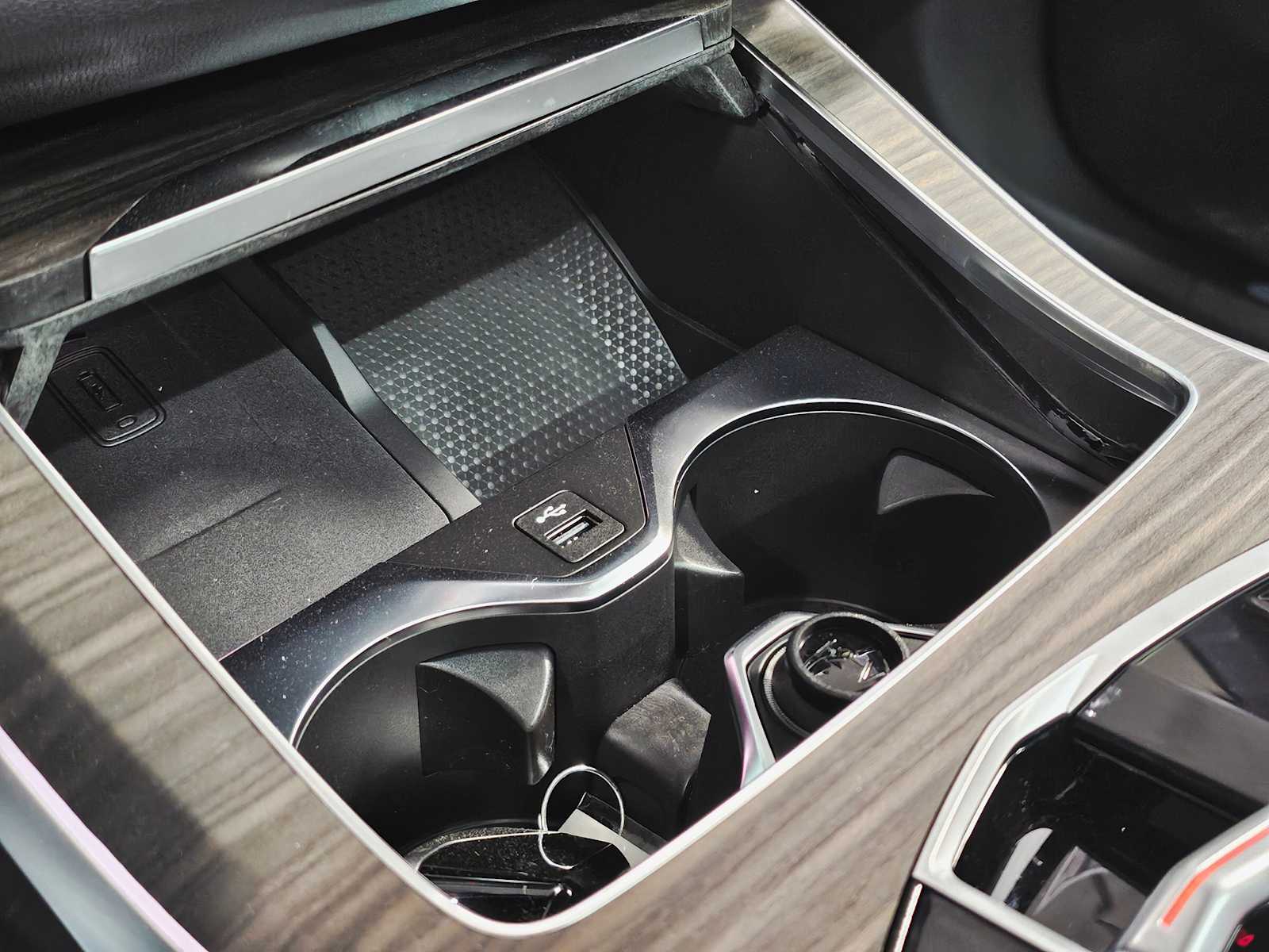 Thumbnail: 2026 BMW X7 - 17