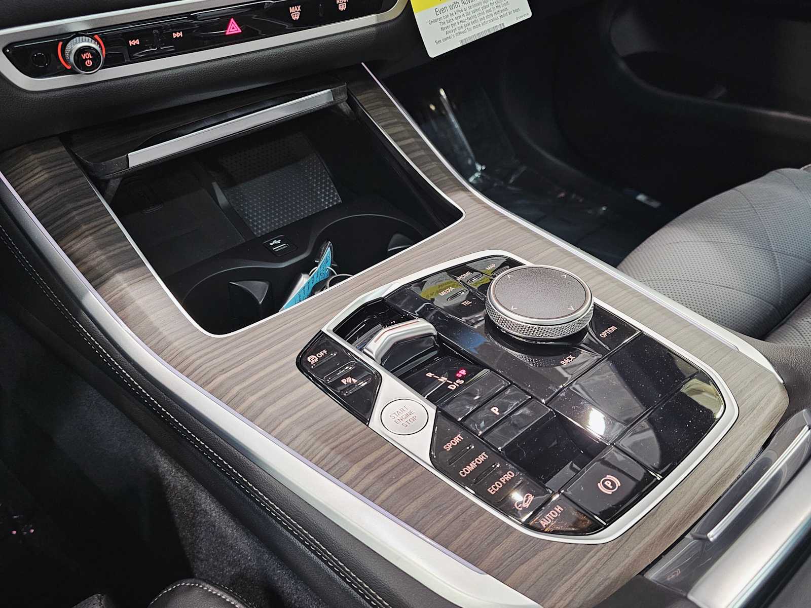 Thumbnail: 2026 BMW X5 - 16