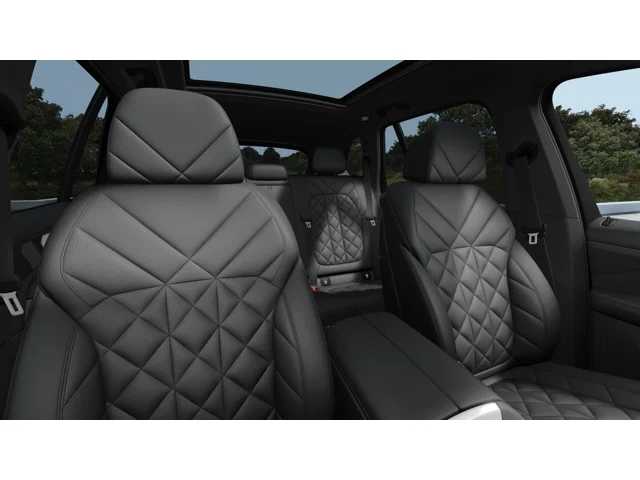 Thumbnail: 2026 BMW X5 - 11