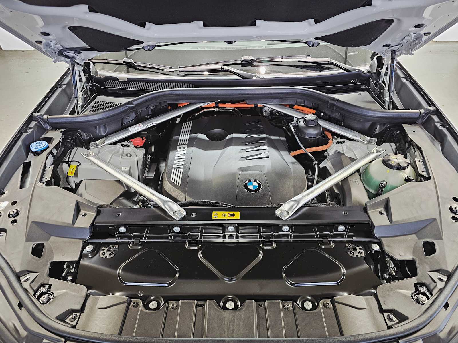 Thumbnail: 2026 BMW X5 - 9