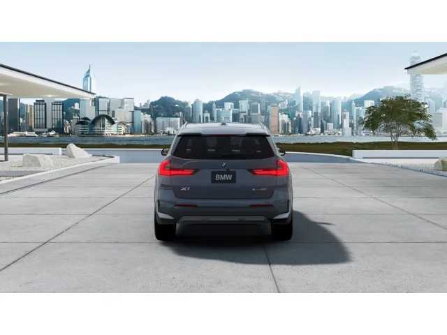 Thumbnail: 2026 BMW X1 - 5