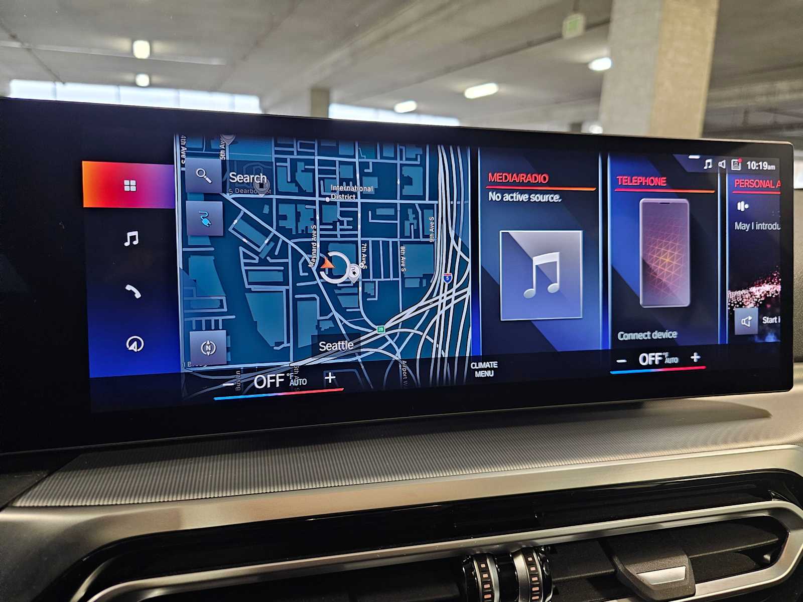 Thumbnail: 2023 BMW i4 - 15