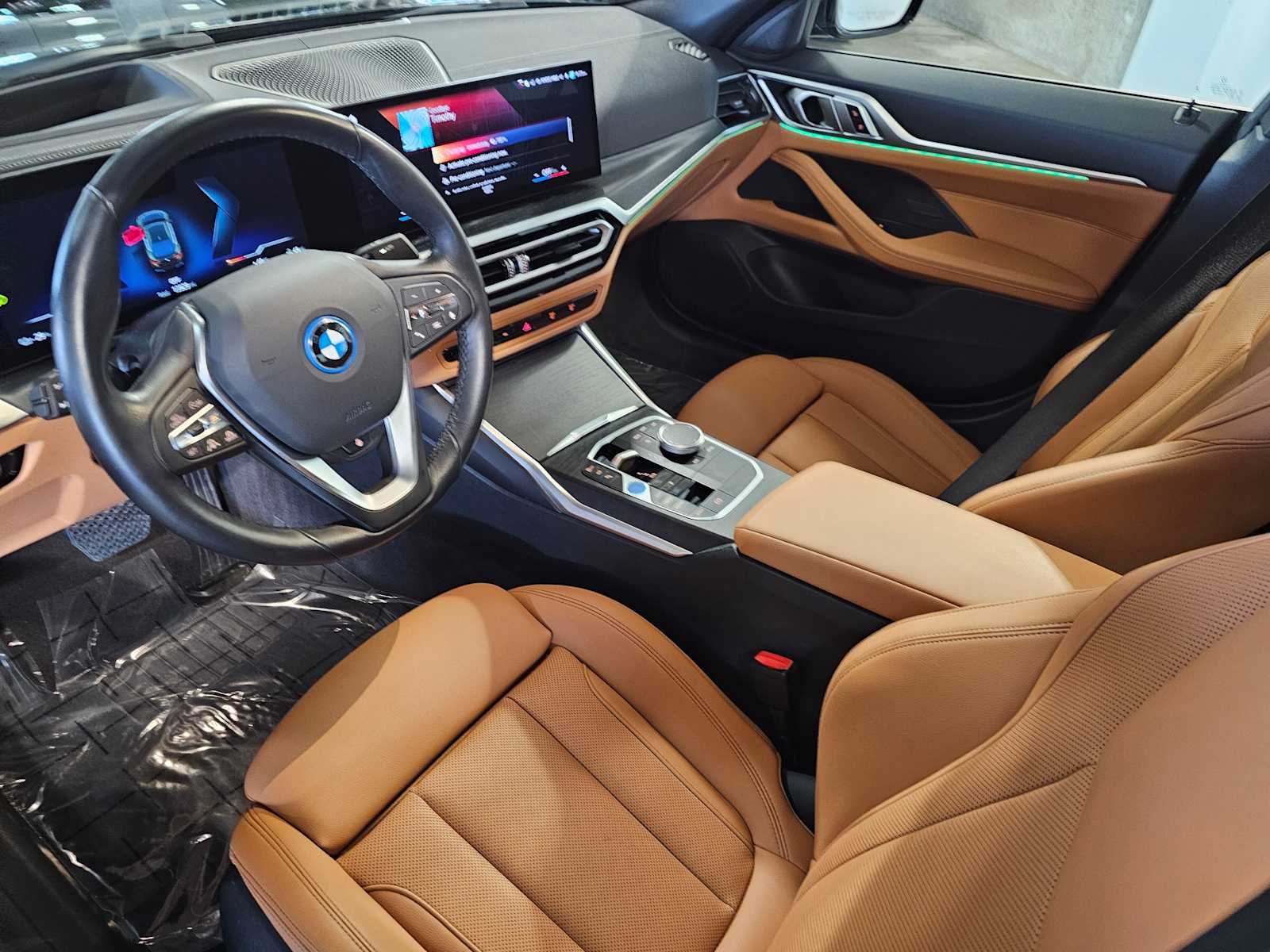 Thumbnail: 2023 BMW i4 - 2