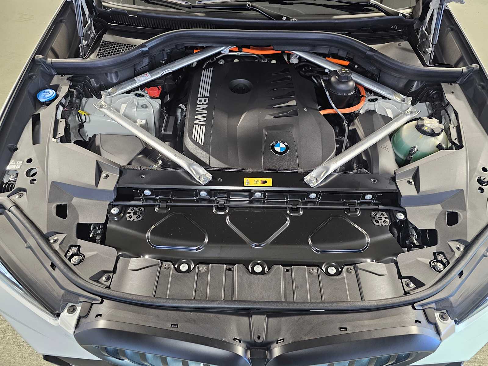 Thumbnail: 2026 BMW X5 - 9