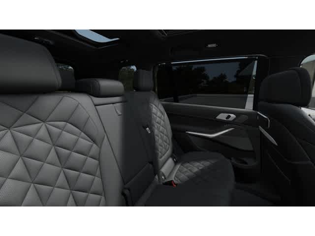 Thumbnail: 2026 BMW X7 - 12