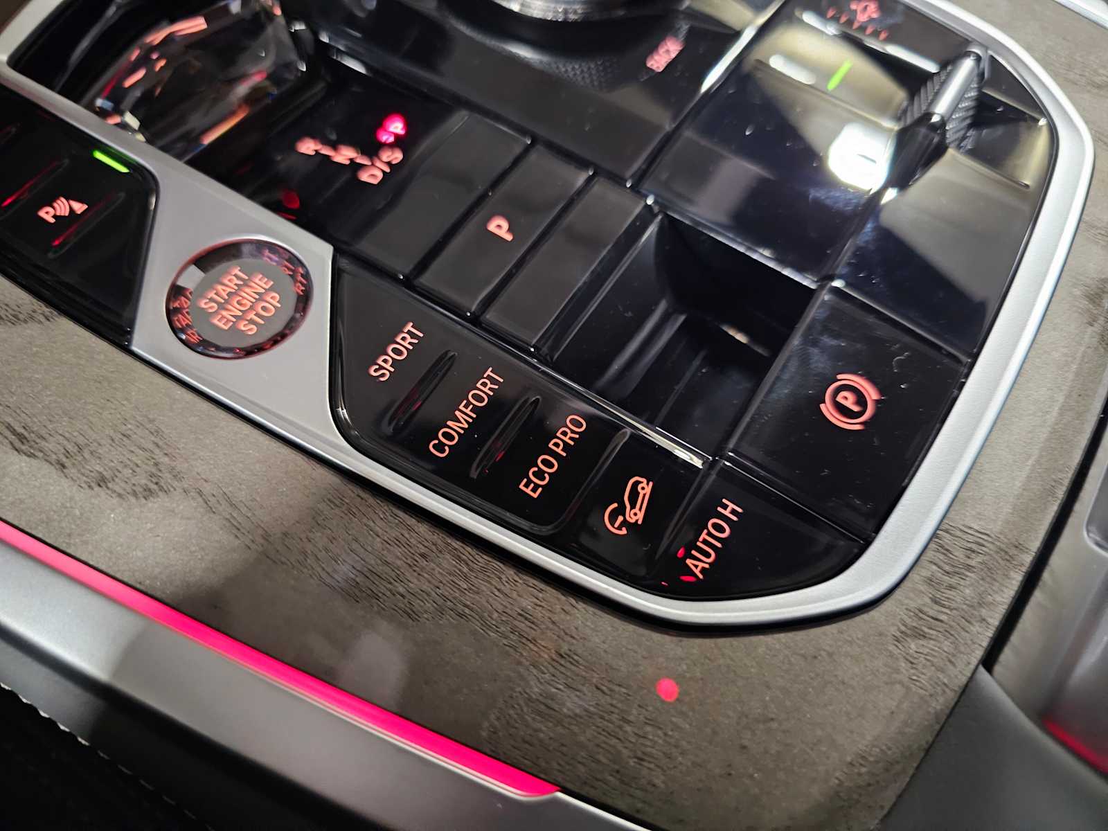 Thumbnail: 2026 BMW X7 - 22