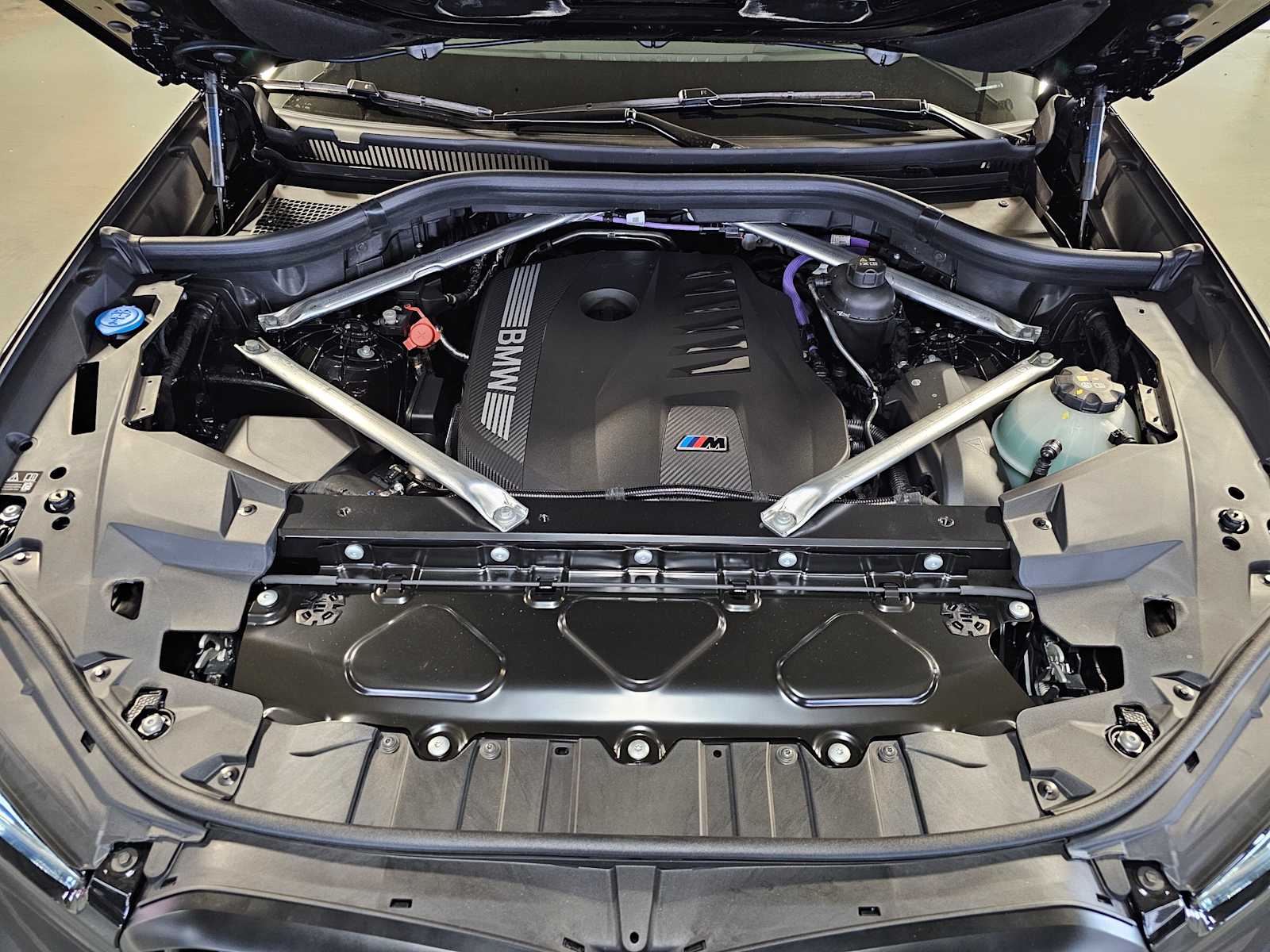 Thumbnail: 2026 BMW X6 - 8