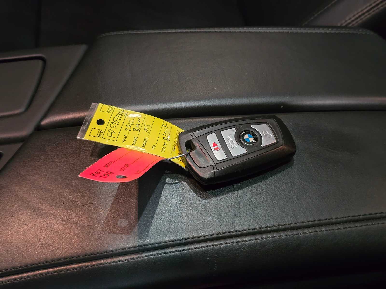 Thumbnail: 2015 BMW M5 - 36