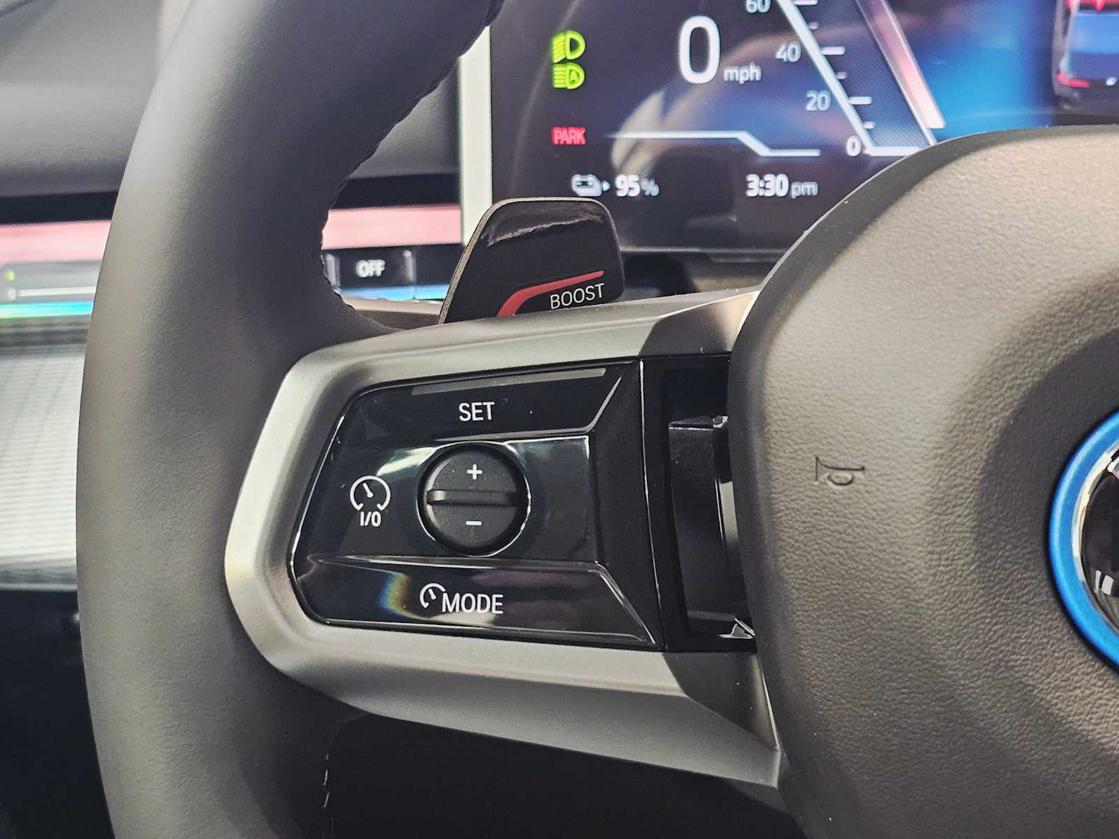 Thumbnail: 2026 BMW i5 - 12